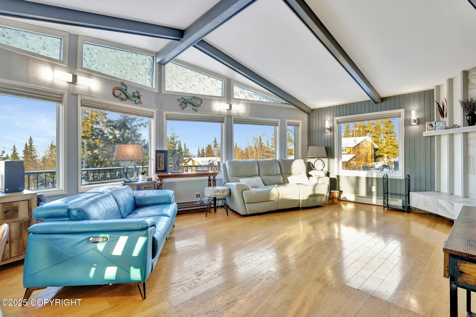 6750 Round Tree Drive