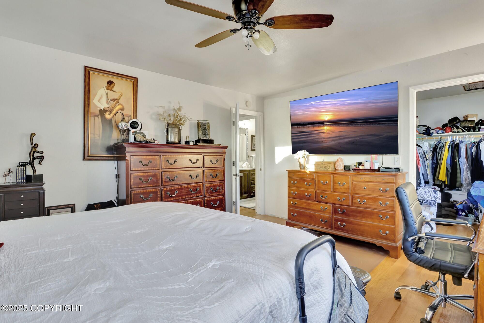 6750 Round Tree Drive