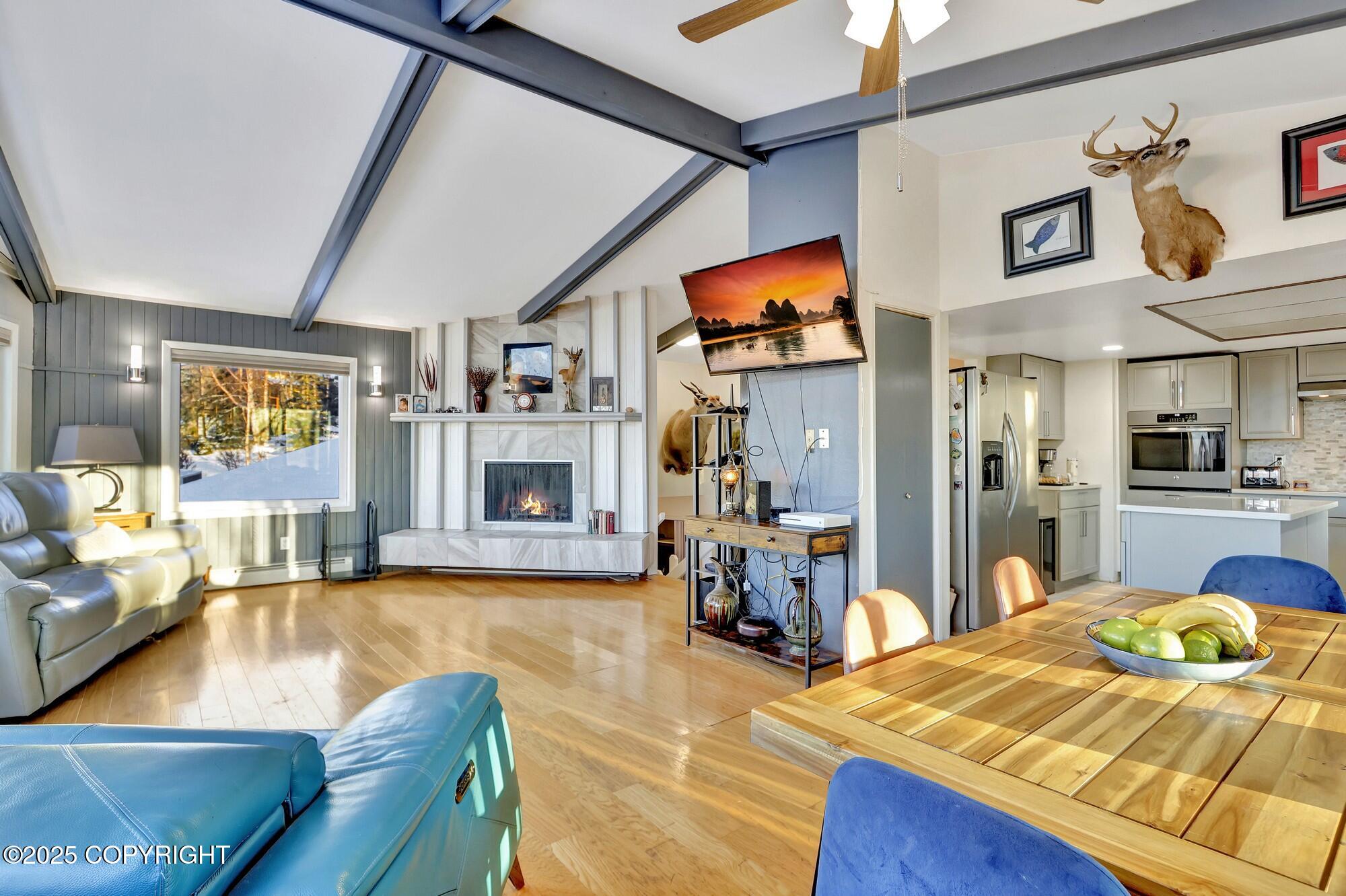 6750 Round Tree Drive