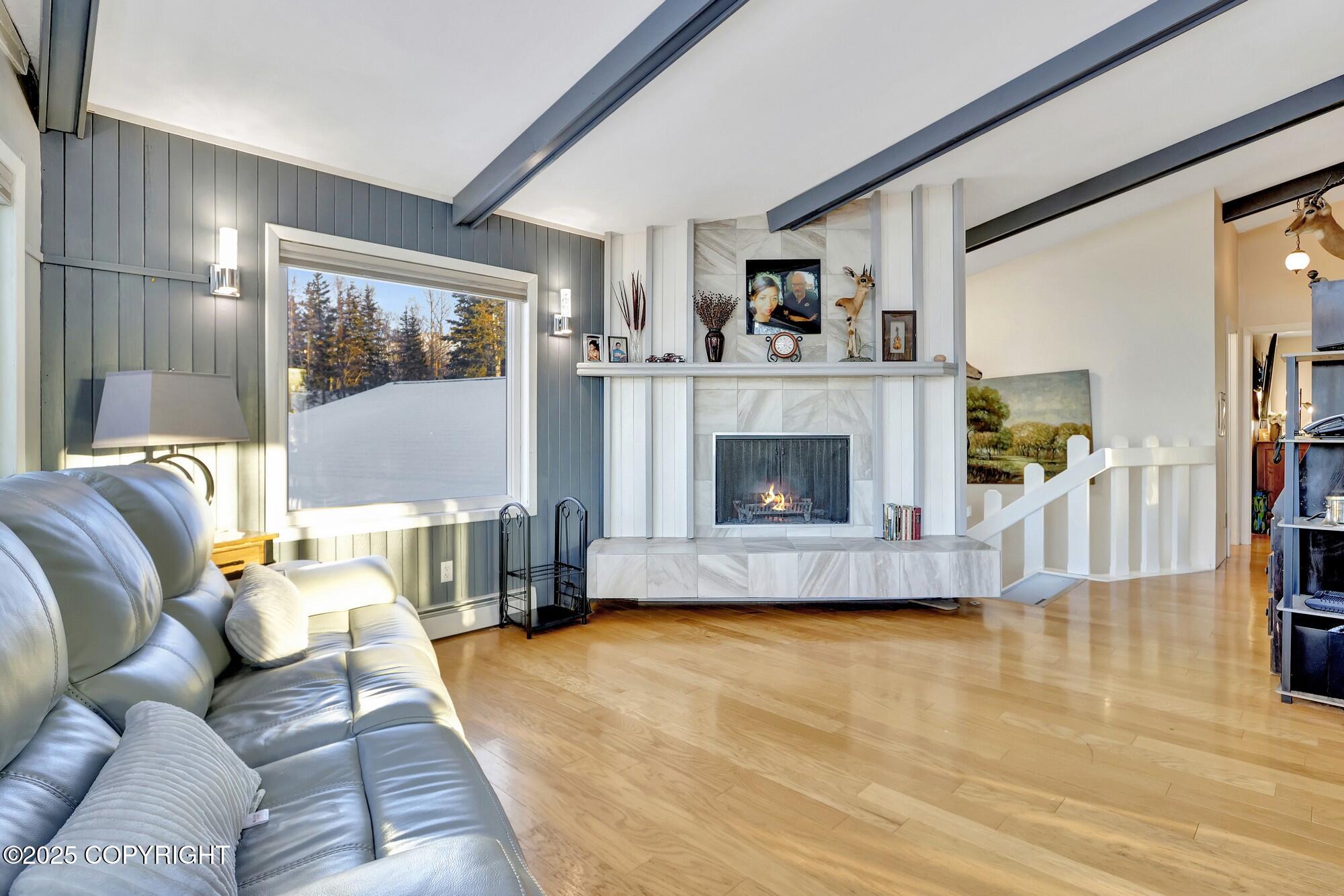 6750 Round Tree Drive