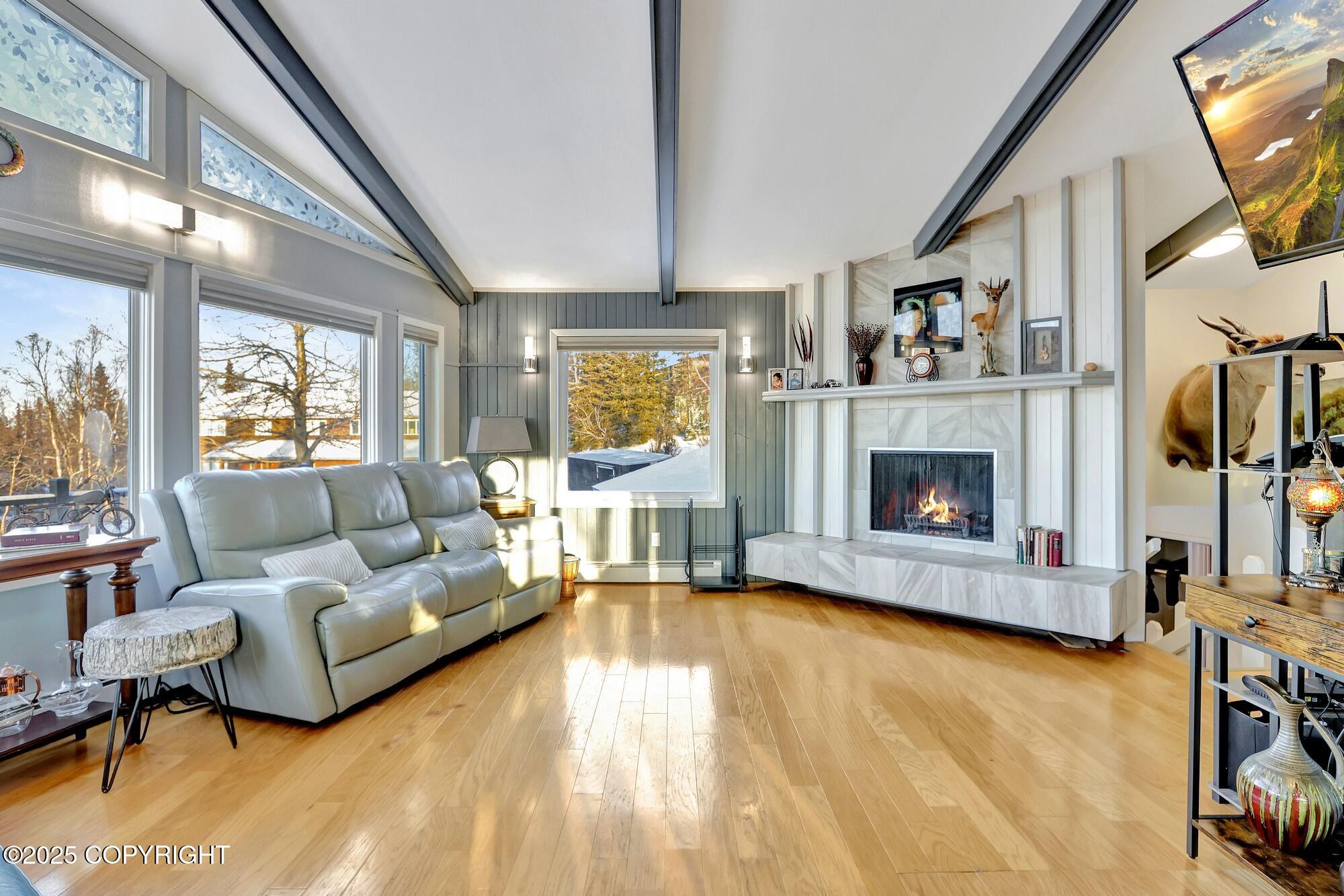 6750 Round Tree Drive