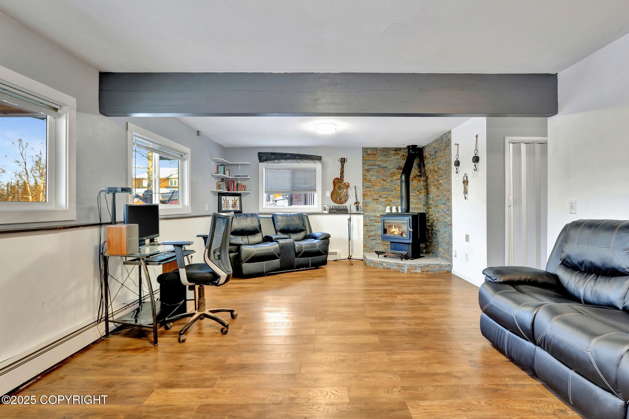 6750 Round Tree Drive