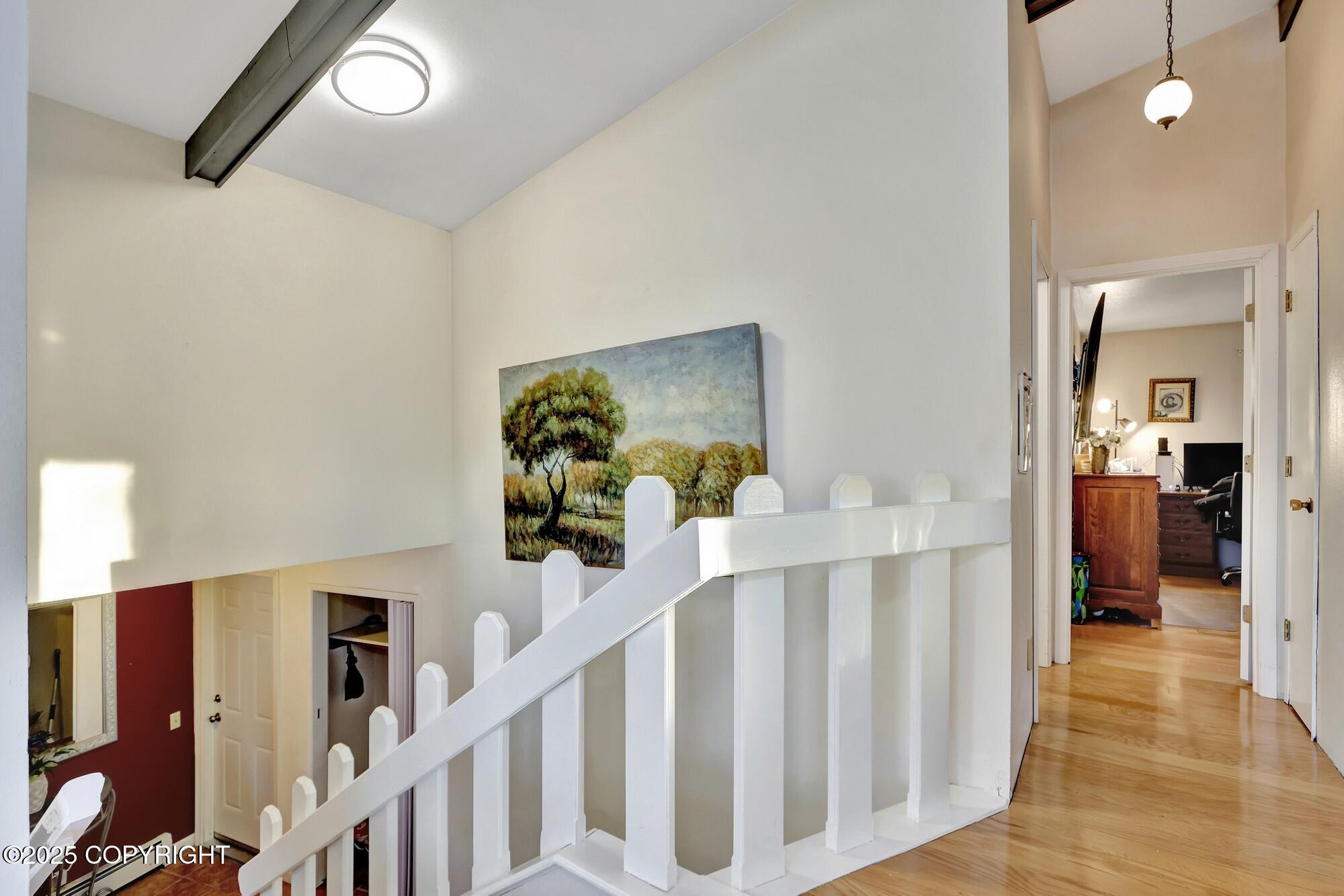 6750 Round Tree Drive