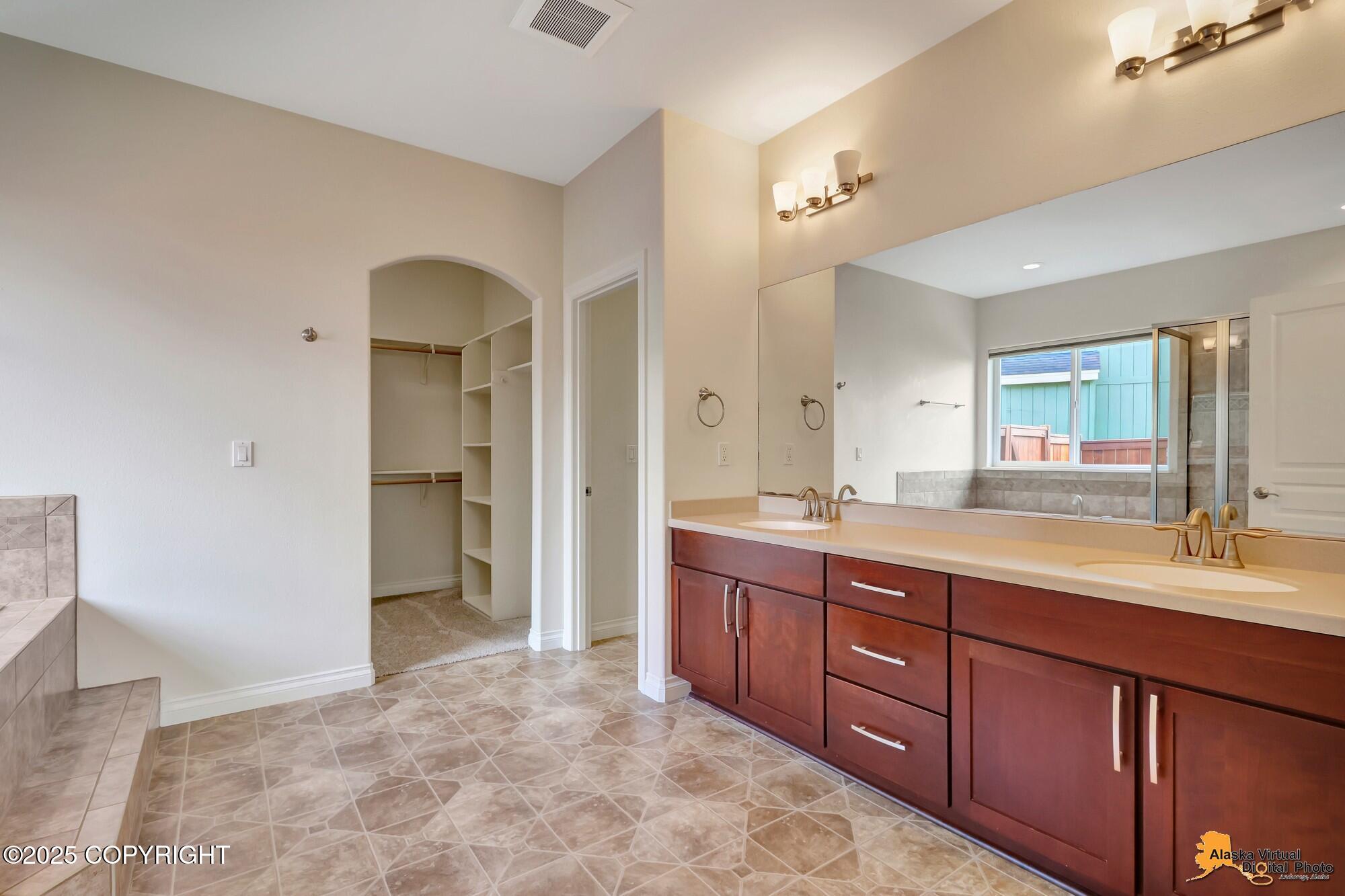 2955 Gladys Marie Circle