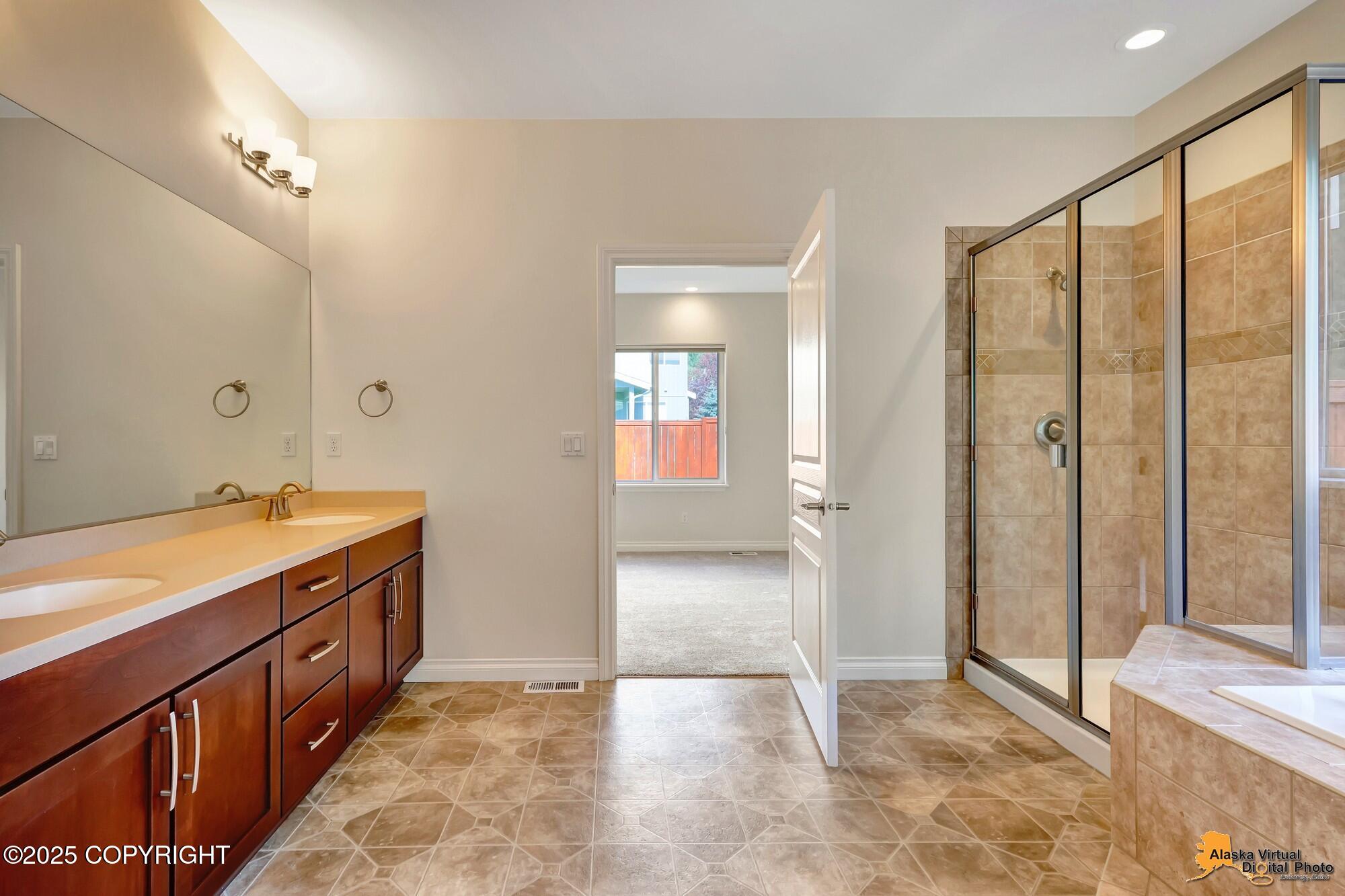 2955 Gladys Marie Circle