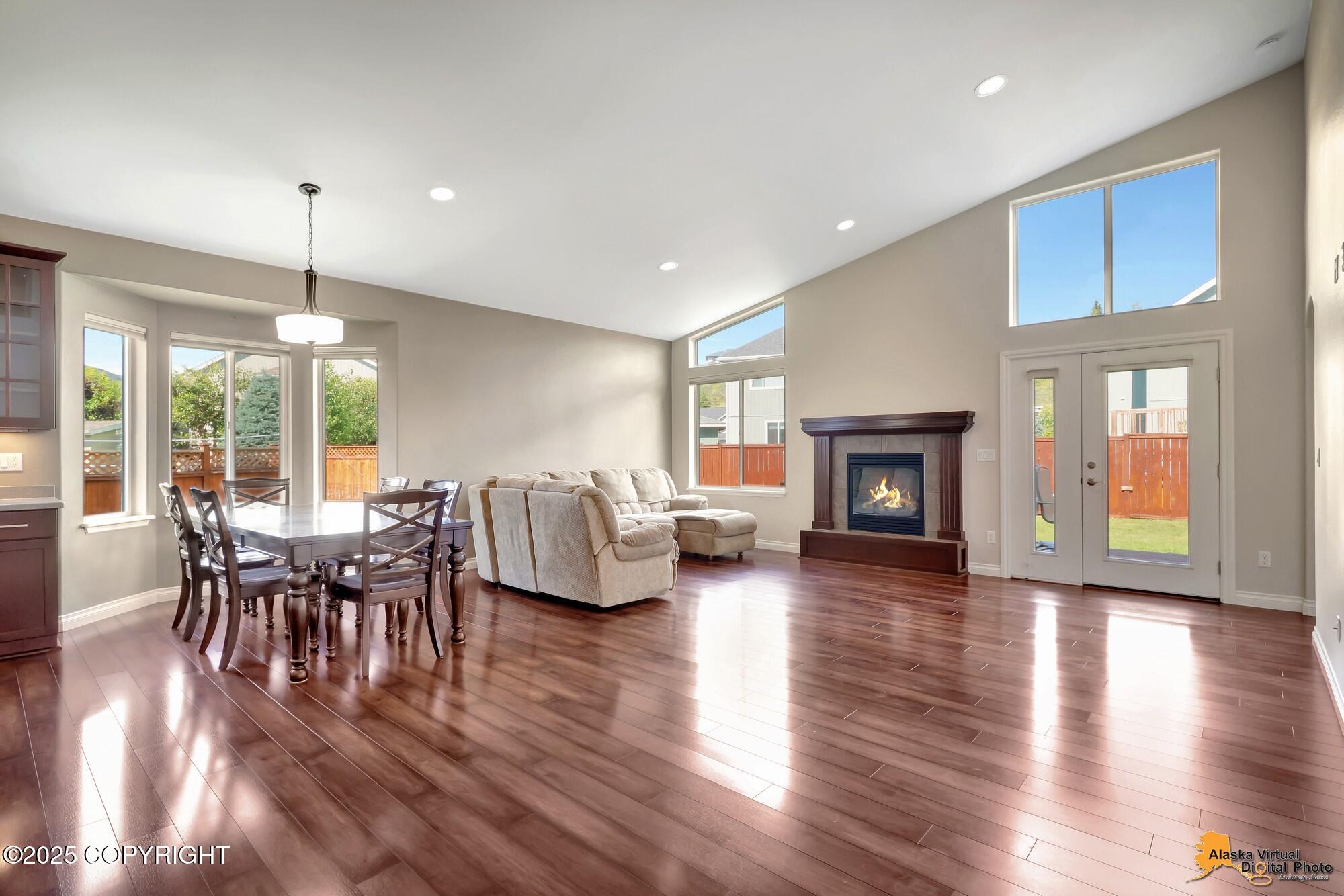 2955 Gladys Marie Circle