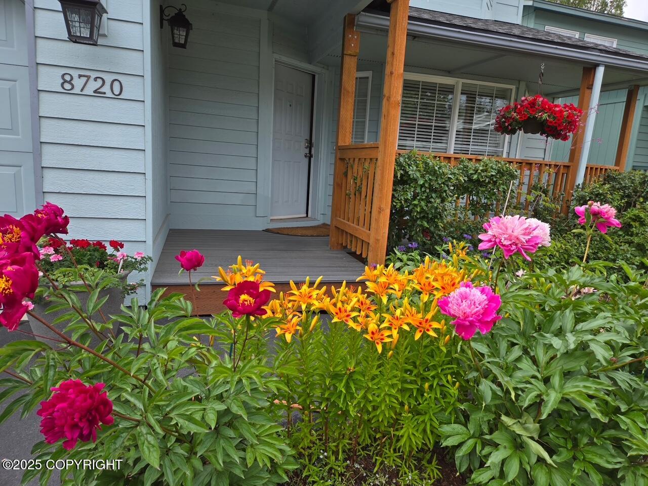 8720 Bell Place