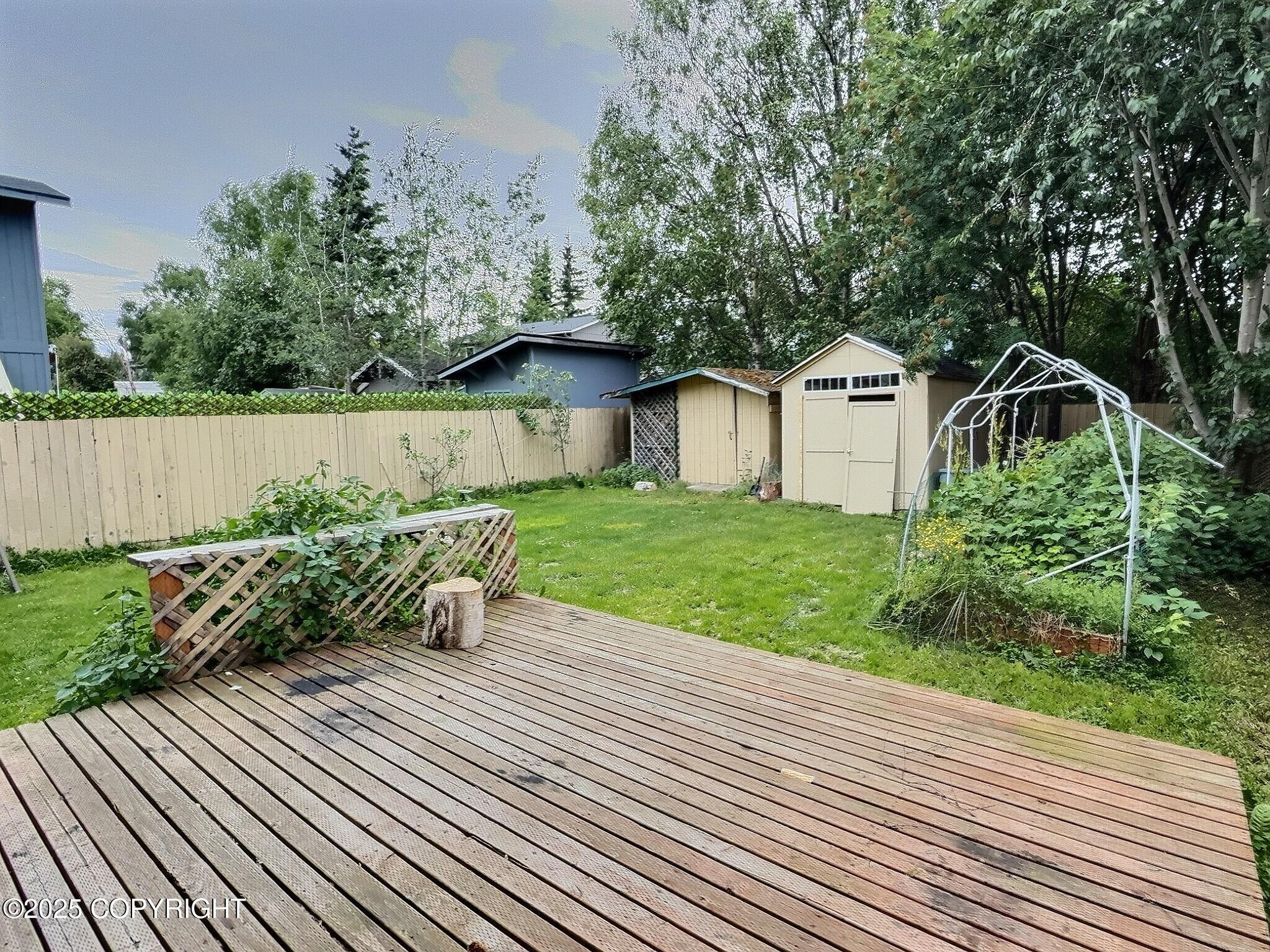 8010 Evans Circle