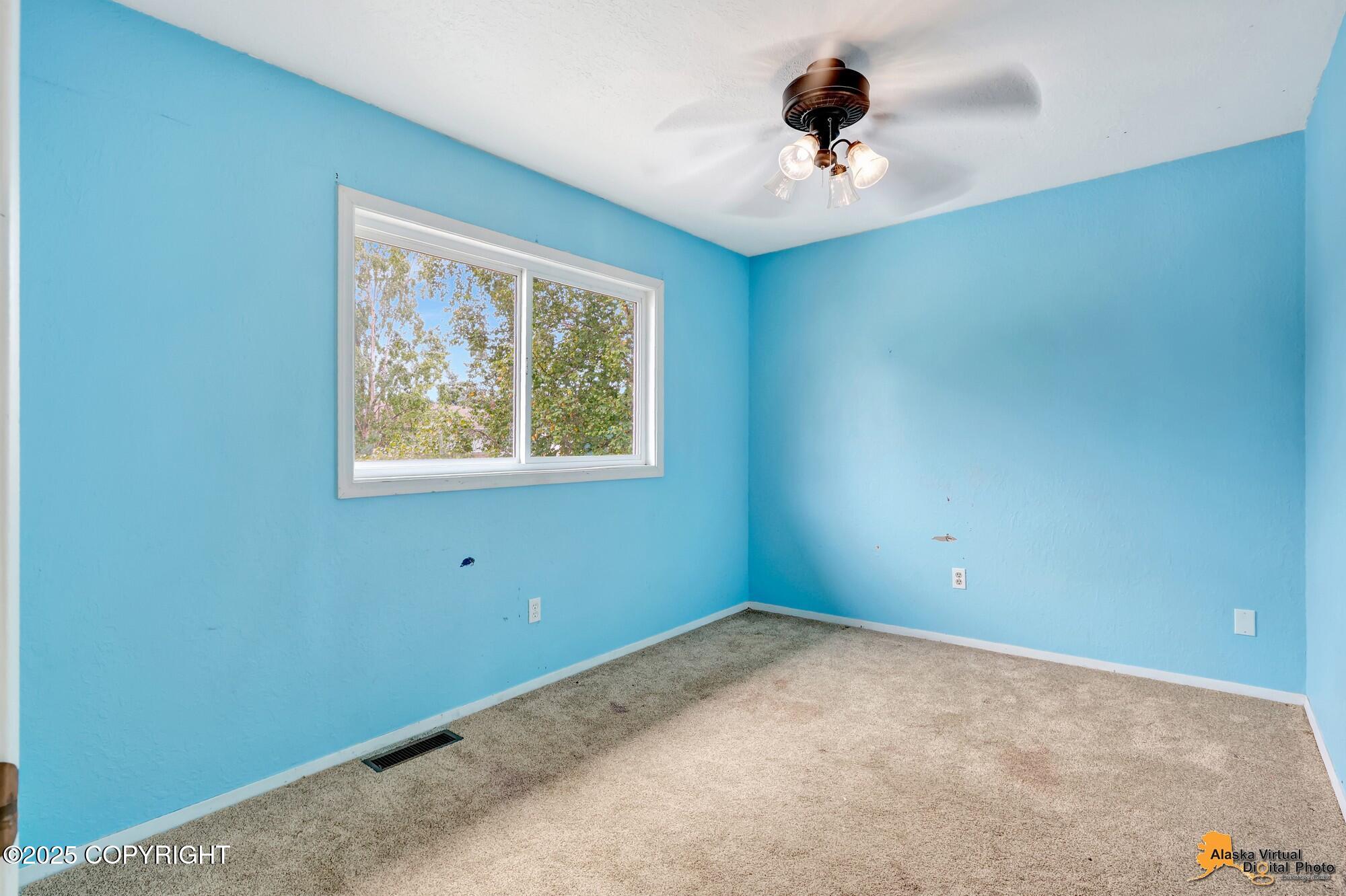 8010 Evans Circle