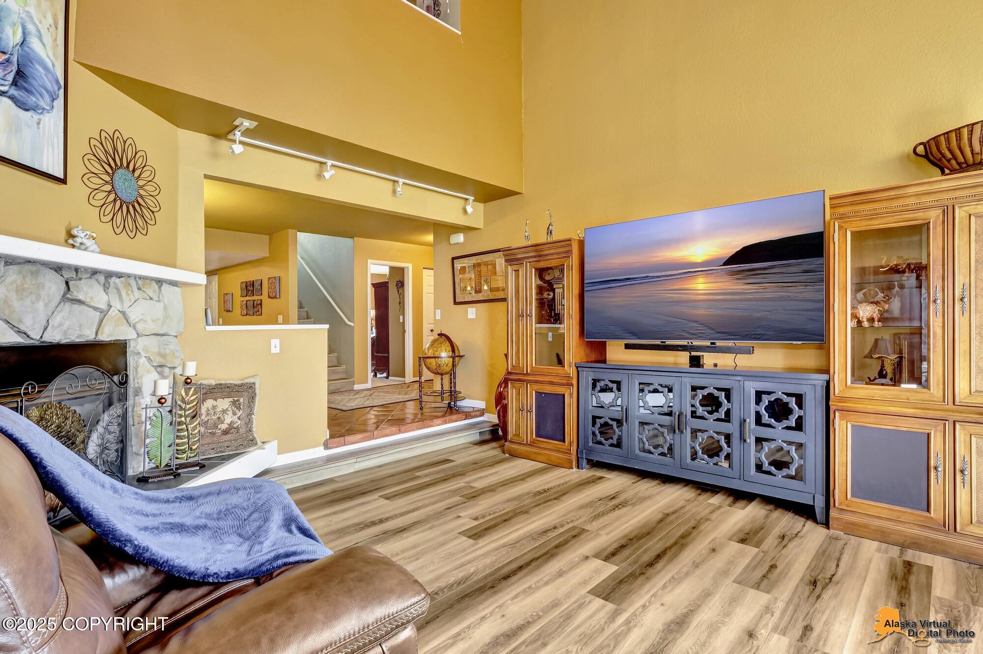 1709 Morningtide Court