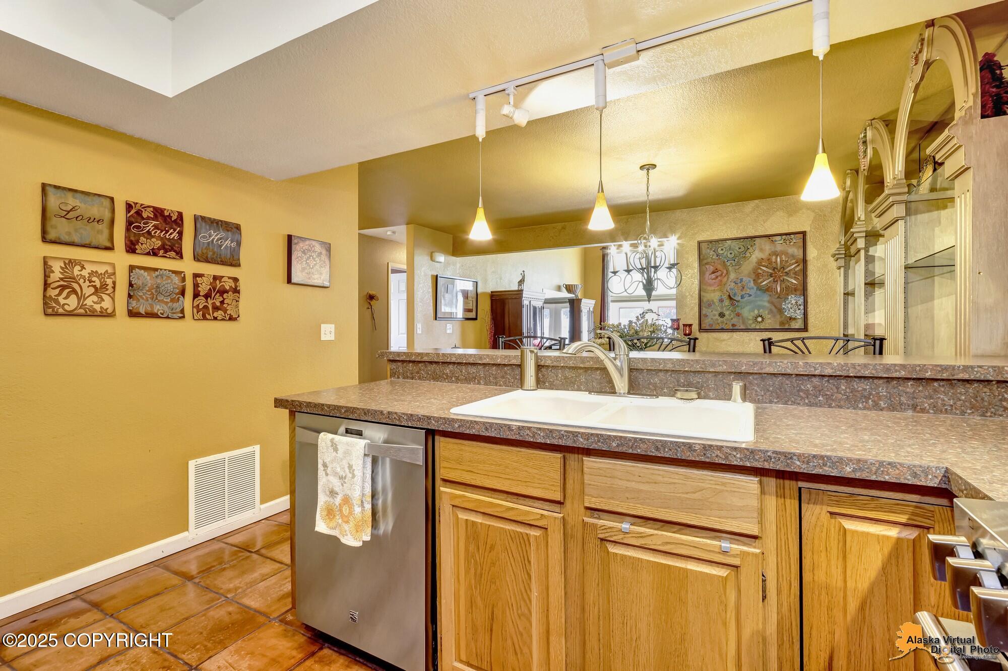 1709 Morningtide Court