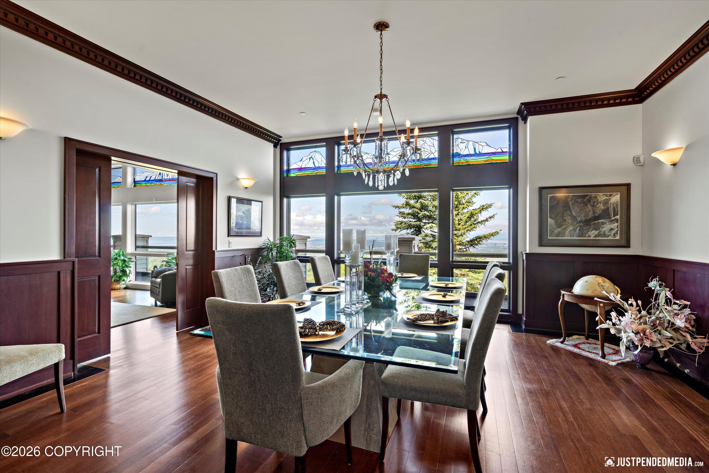 9900 Hillhaven Circle