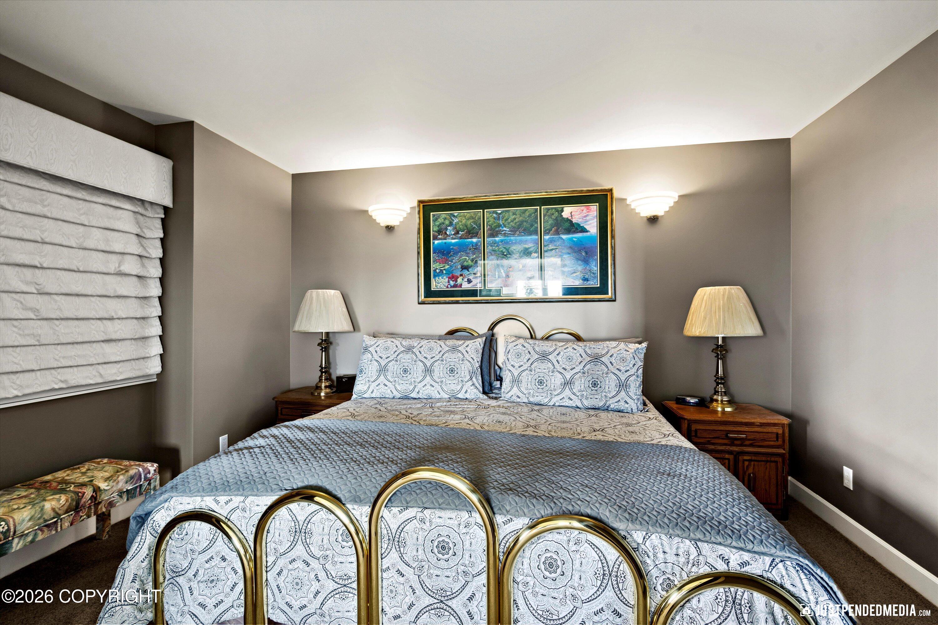 9900 Hillhaven Circle