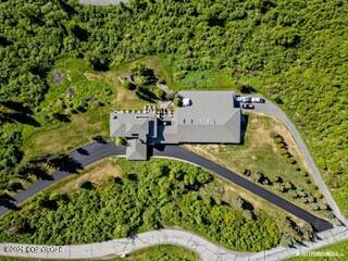 9900 Hillhaven Circle