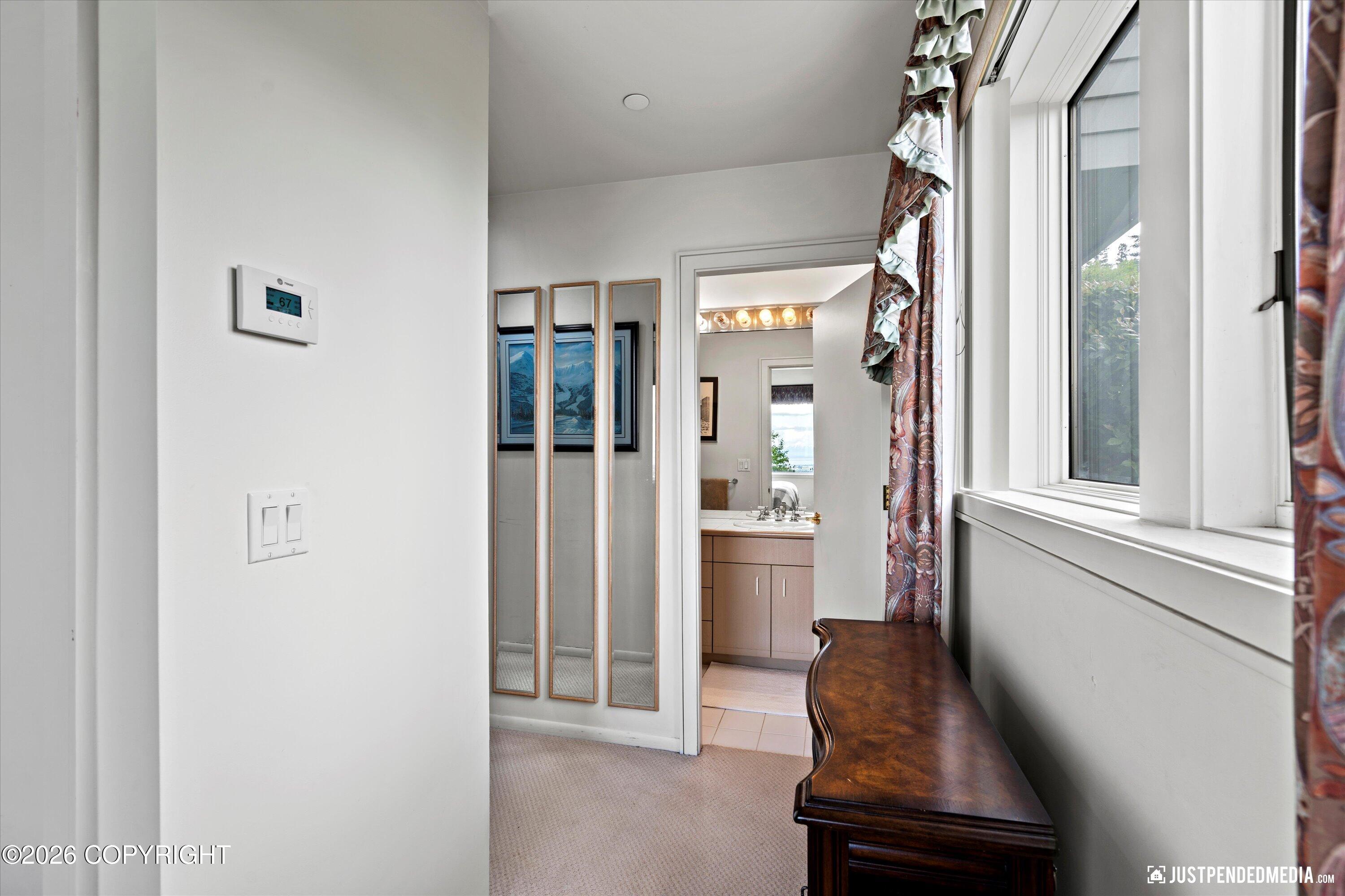 9900 Hillhaven Circle