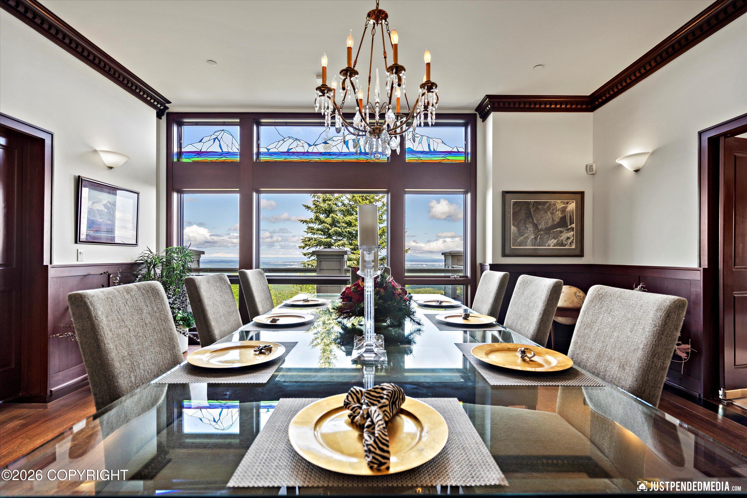 9900 Hillhaven Circle