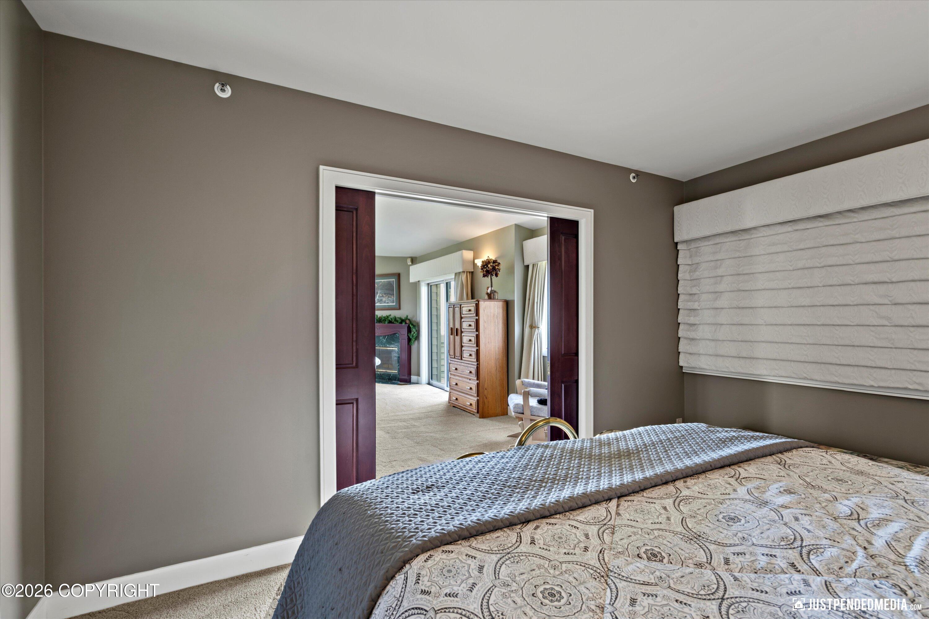 9900 Hillhaven Circle