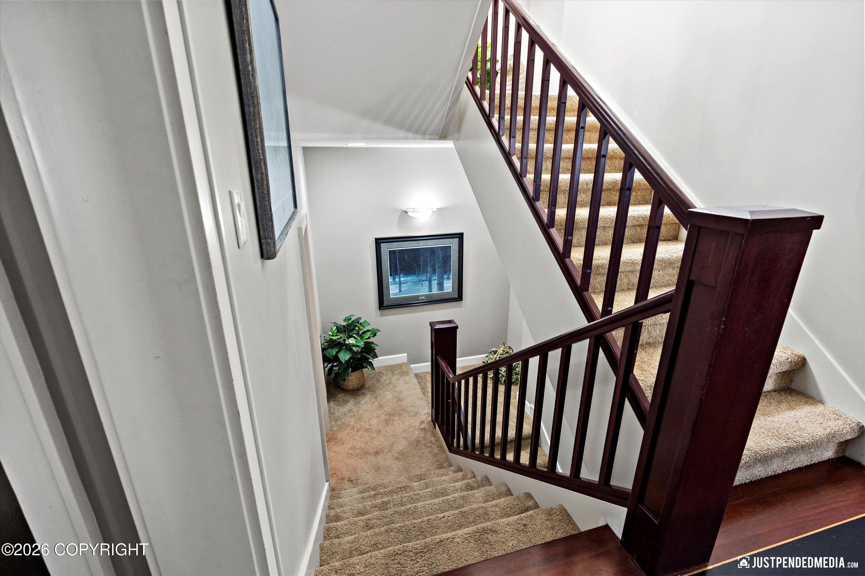 9900 Hillhaven Circle