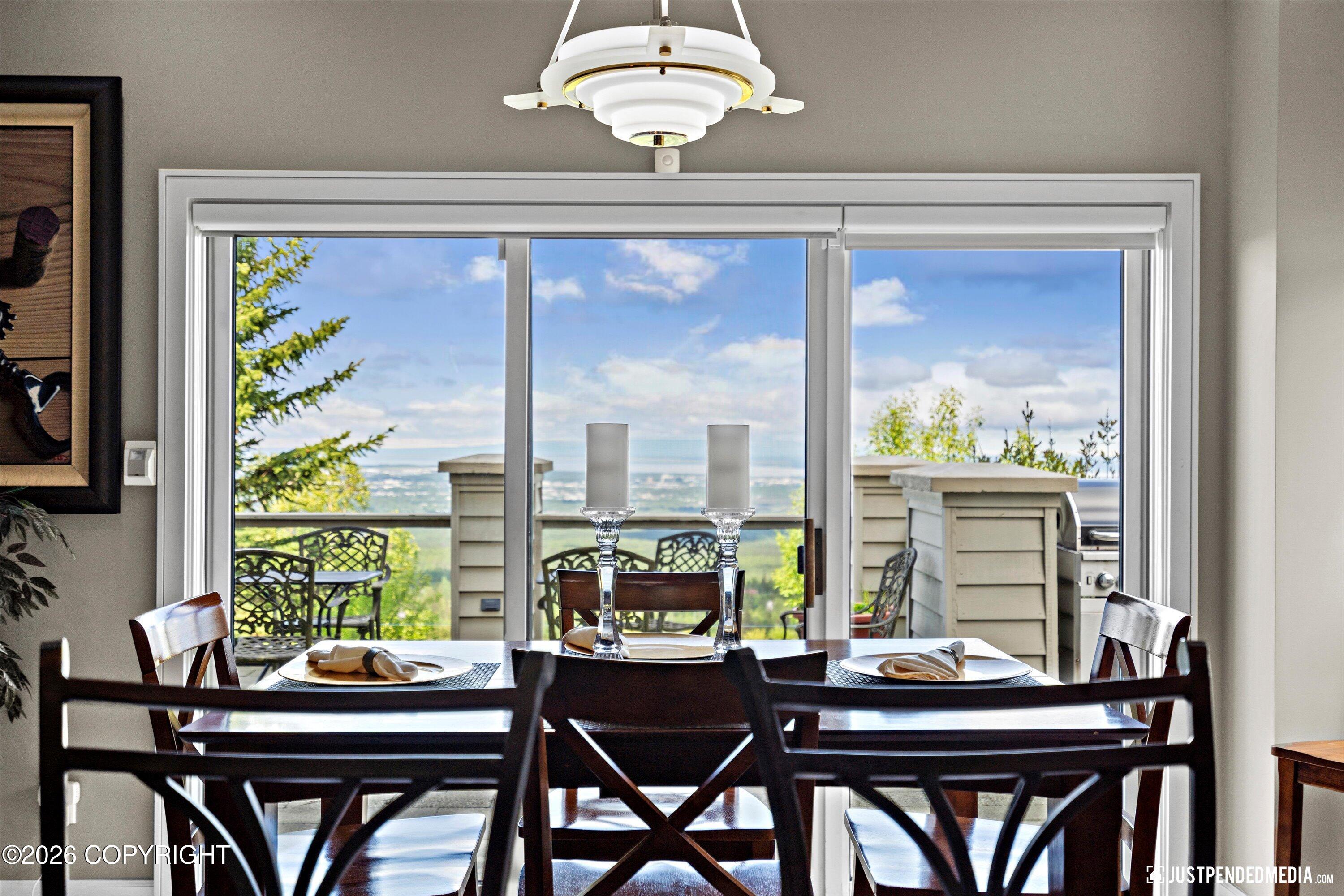 9900 Hillhaven Circle