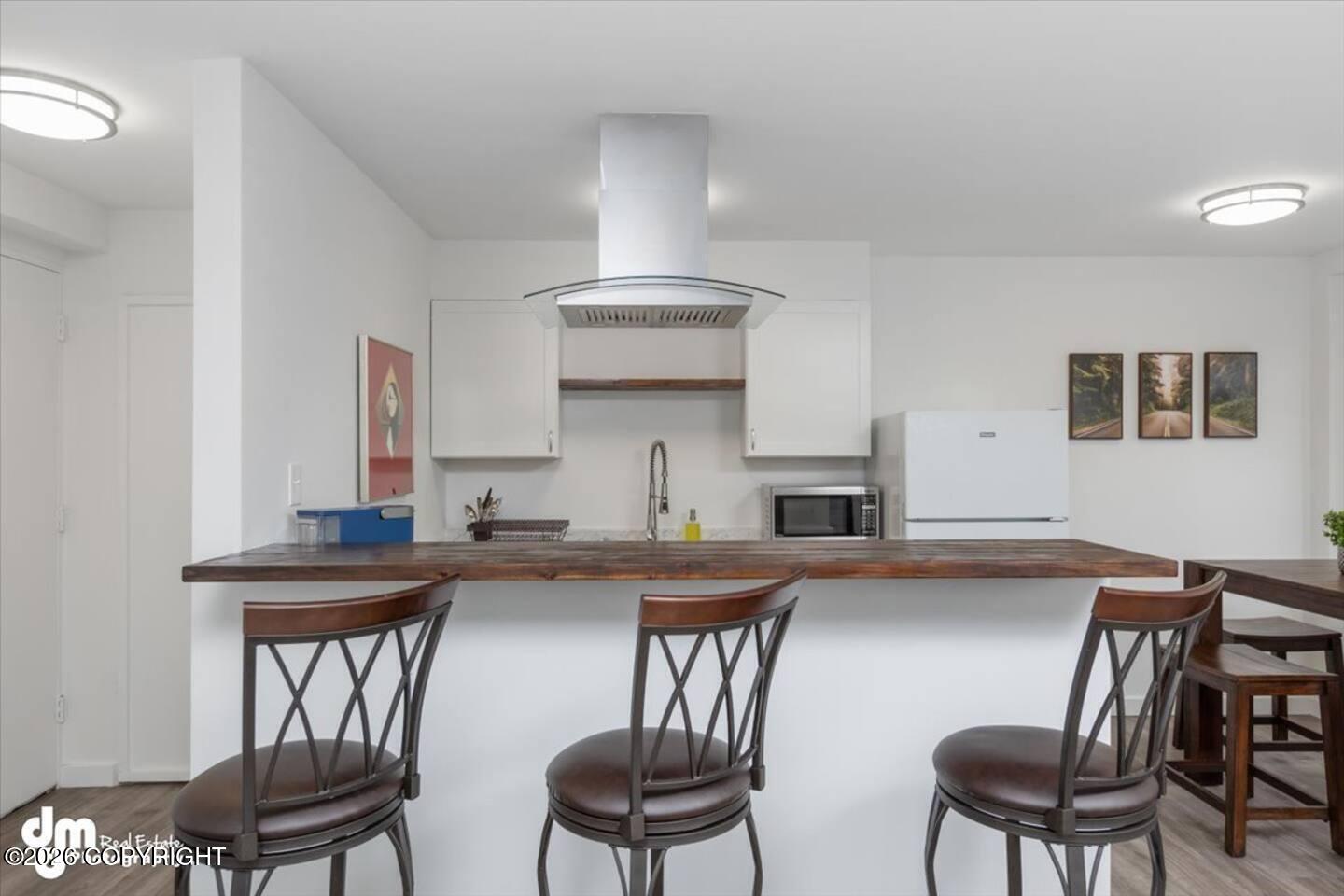 525 W 3rd Avenue # 3 Unit: #3