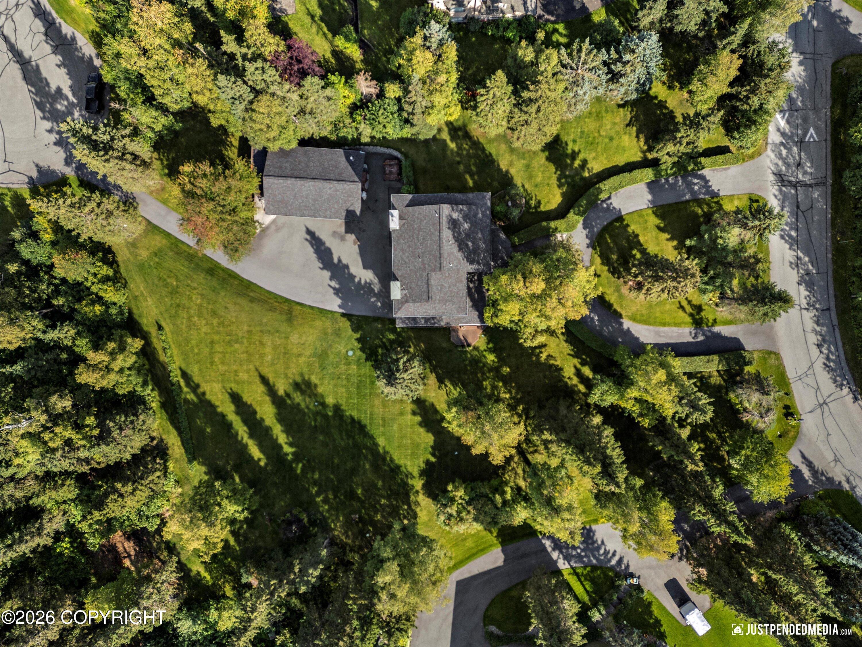 9400 Spring Hill Drive