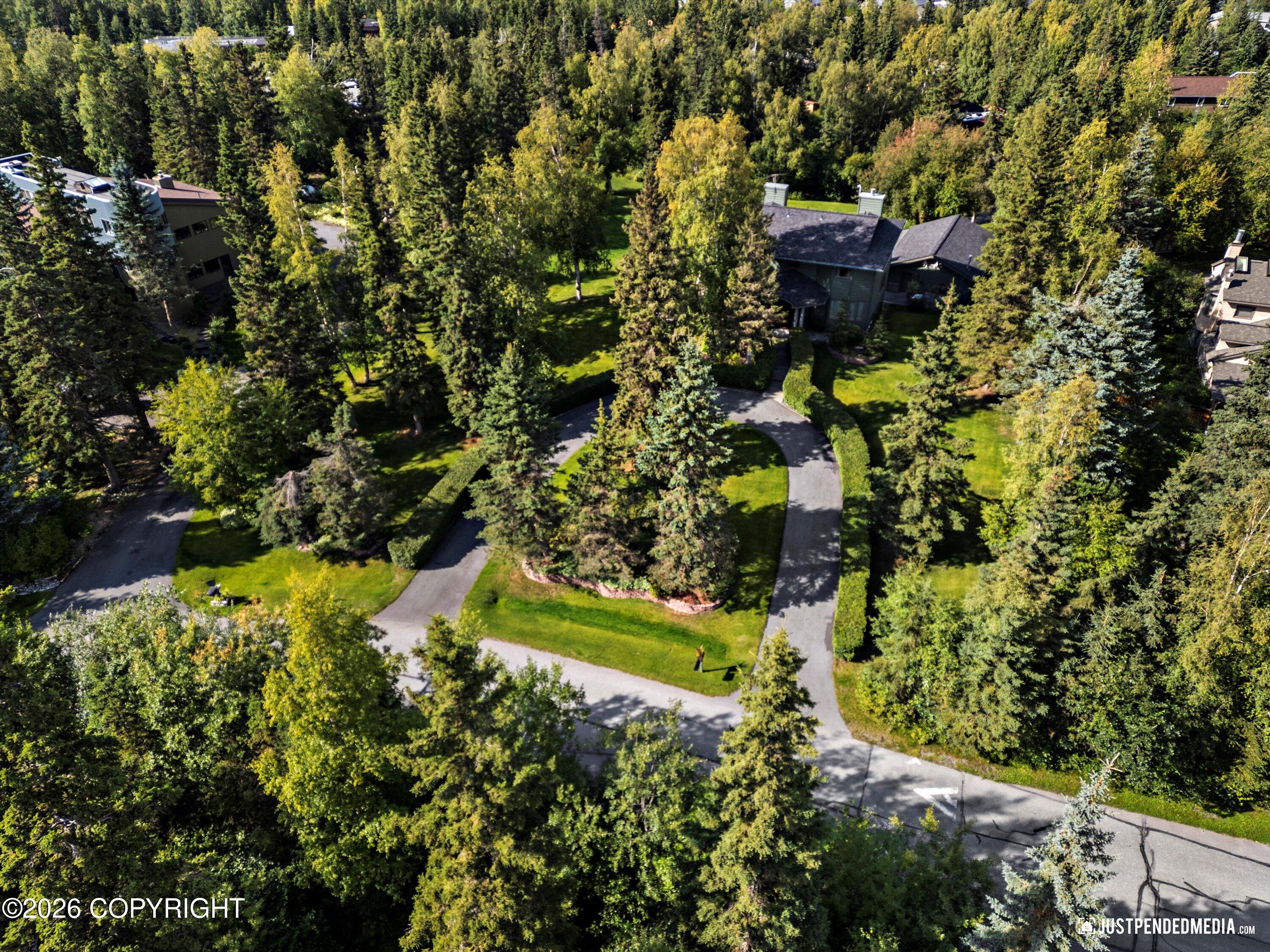 9400 Spring Hill Drive