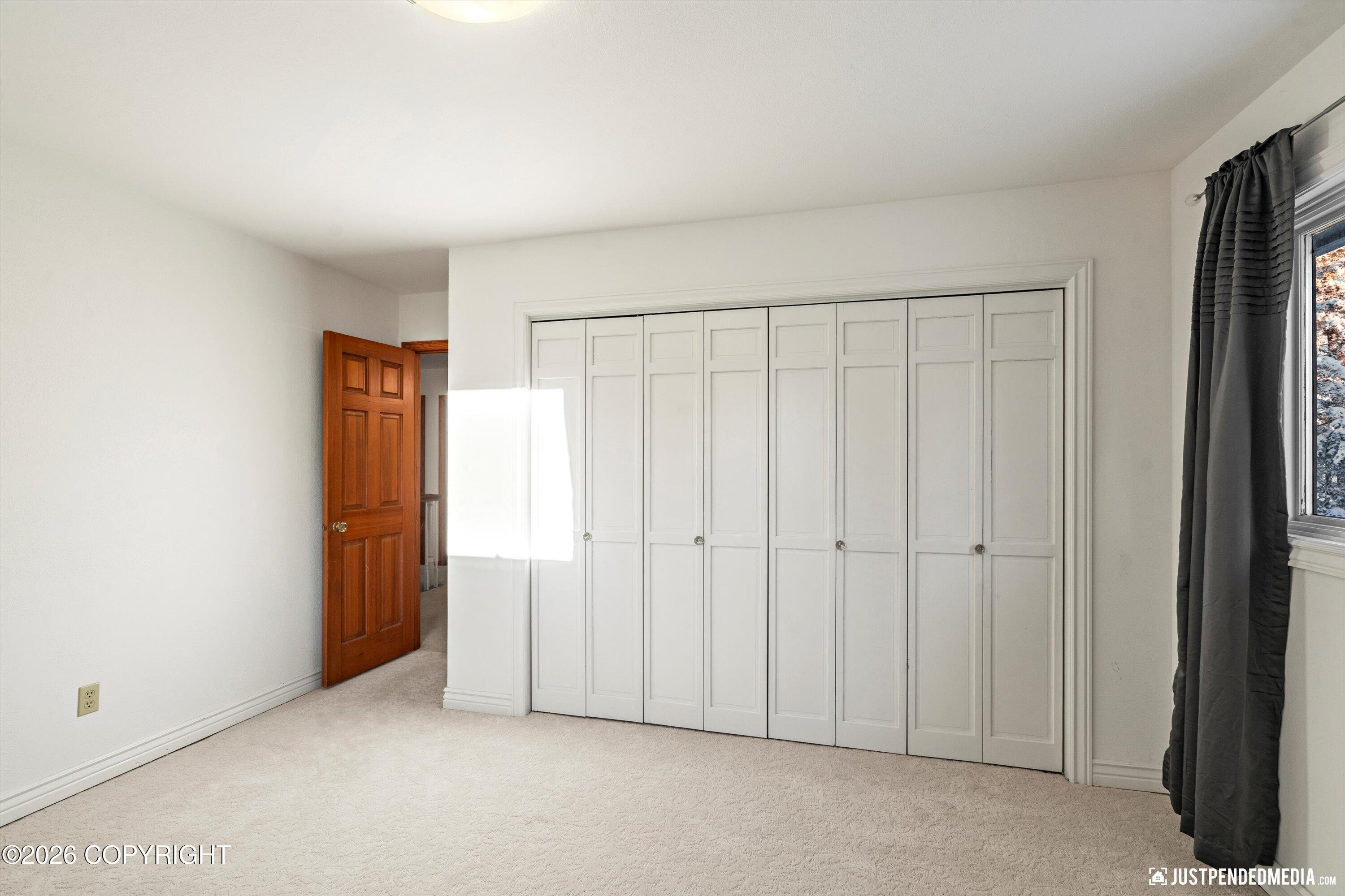 9400 Spring Hill Drive