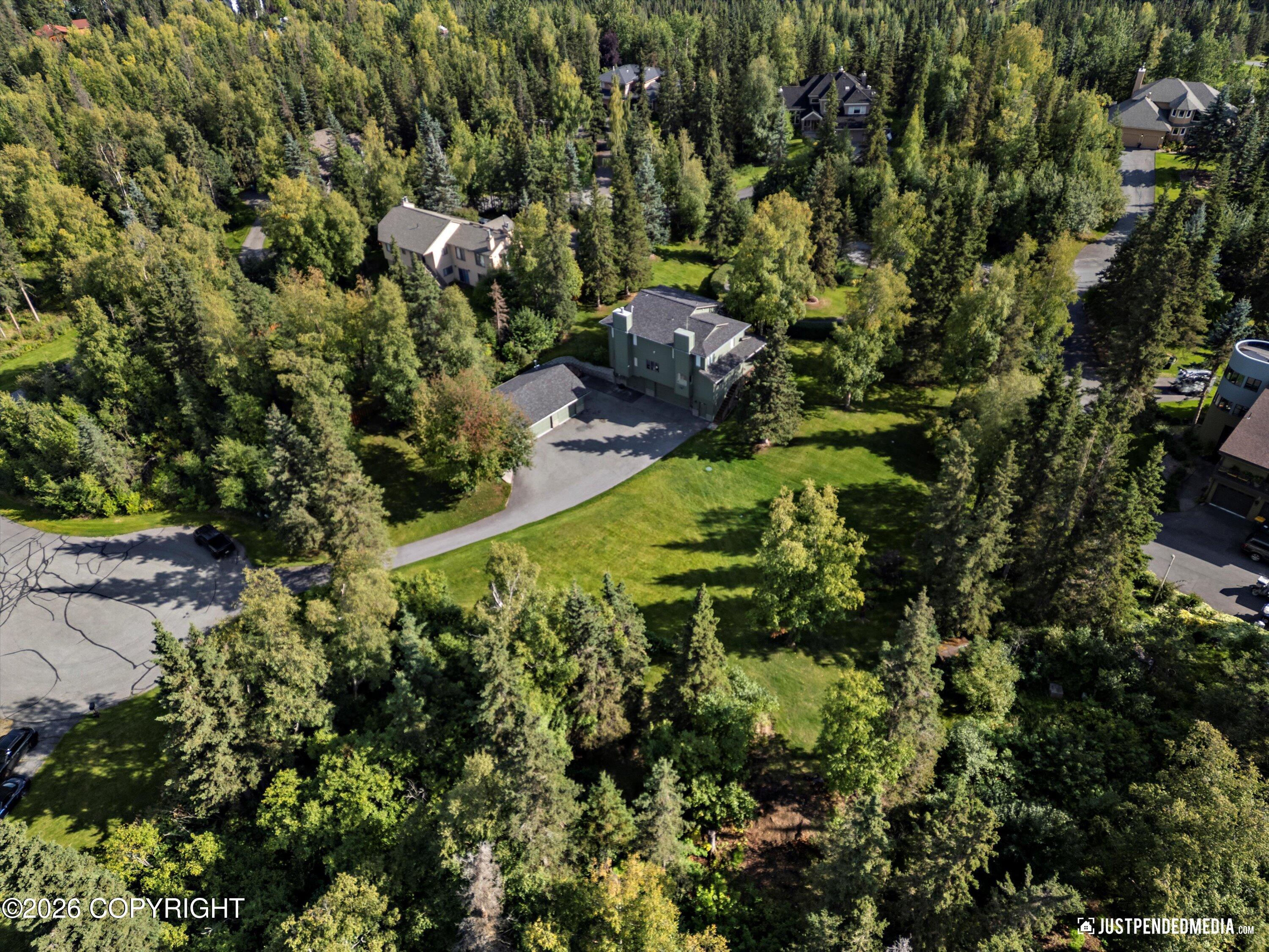 9400 Spring Hill Drive