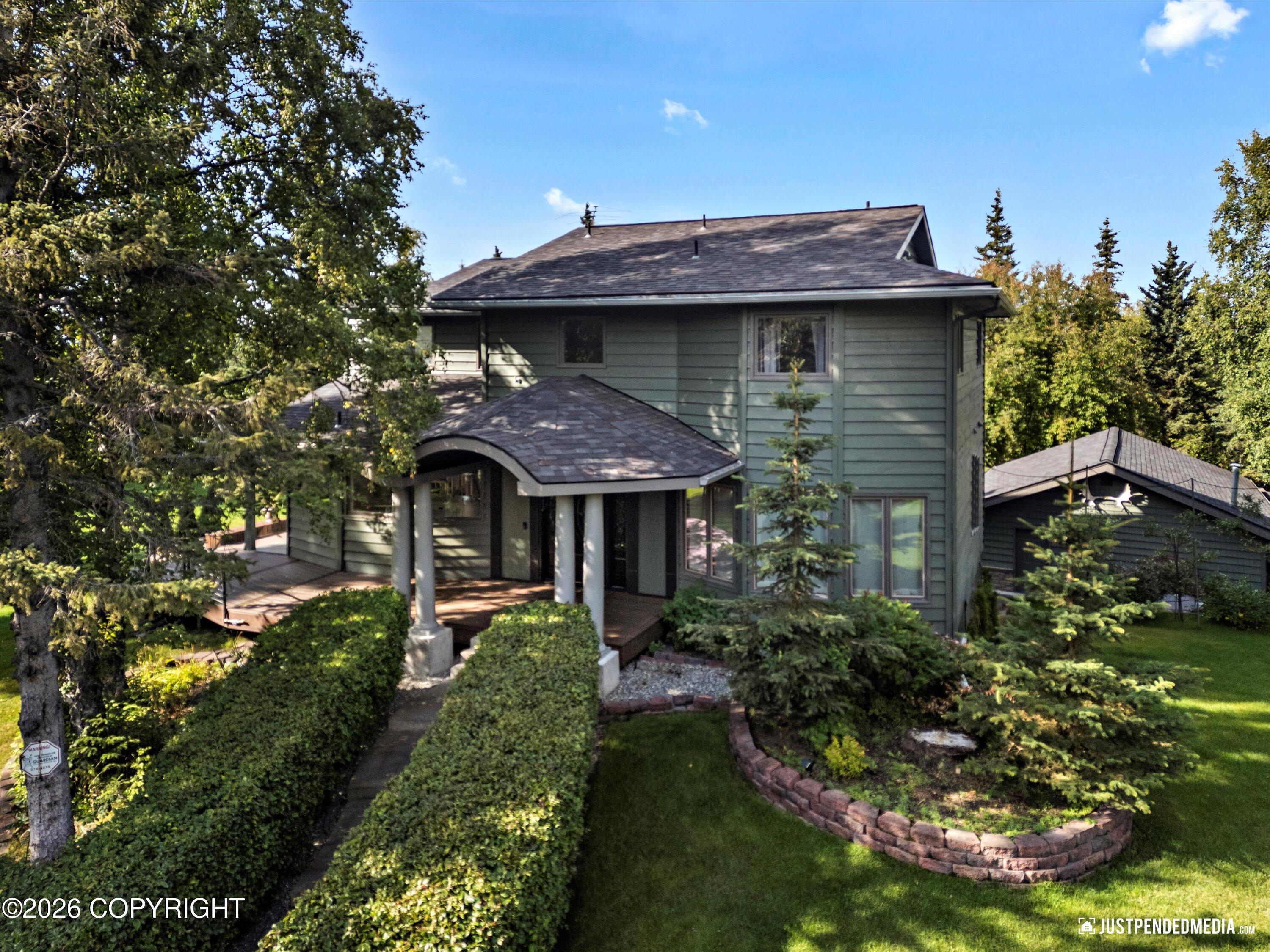 9400 Spring Hill Drive