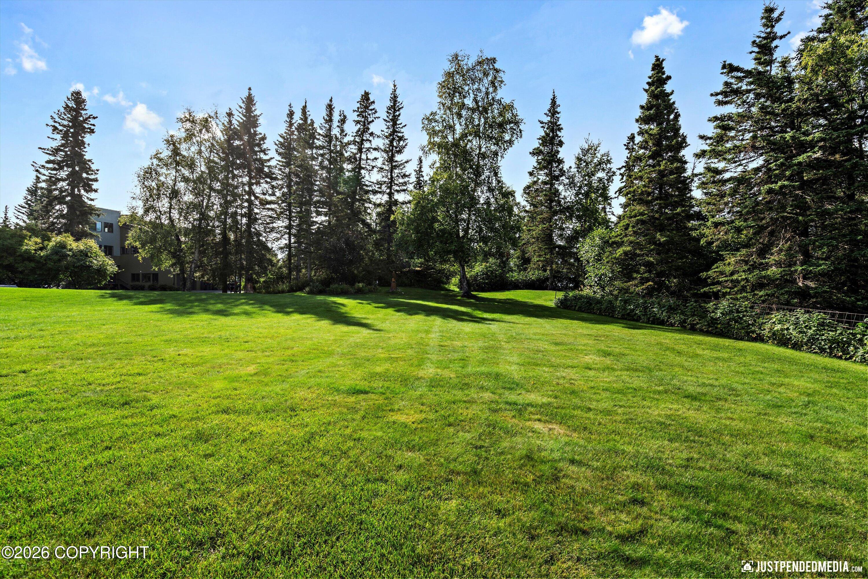 9400 Spring Hill Drive