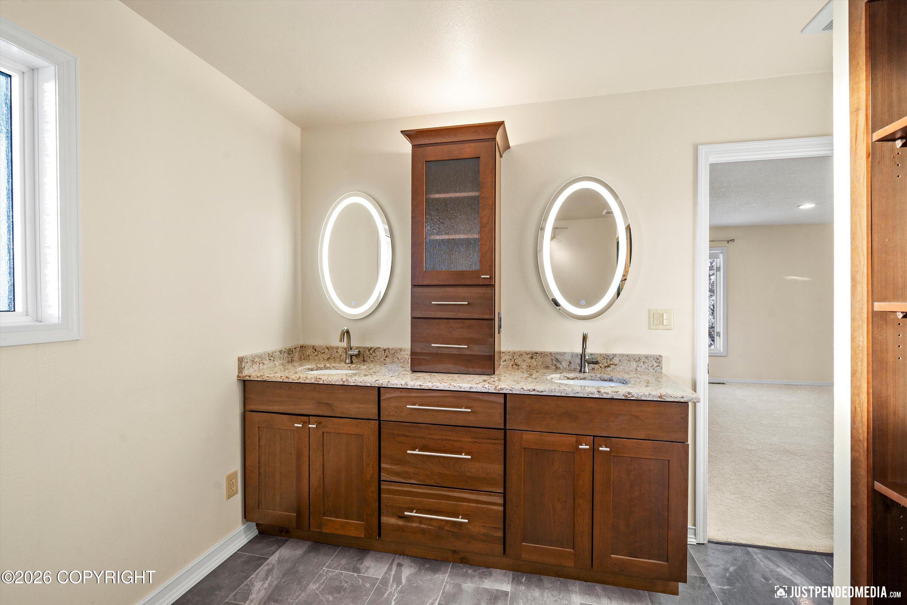 9400 Spring Hill Drive