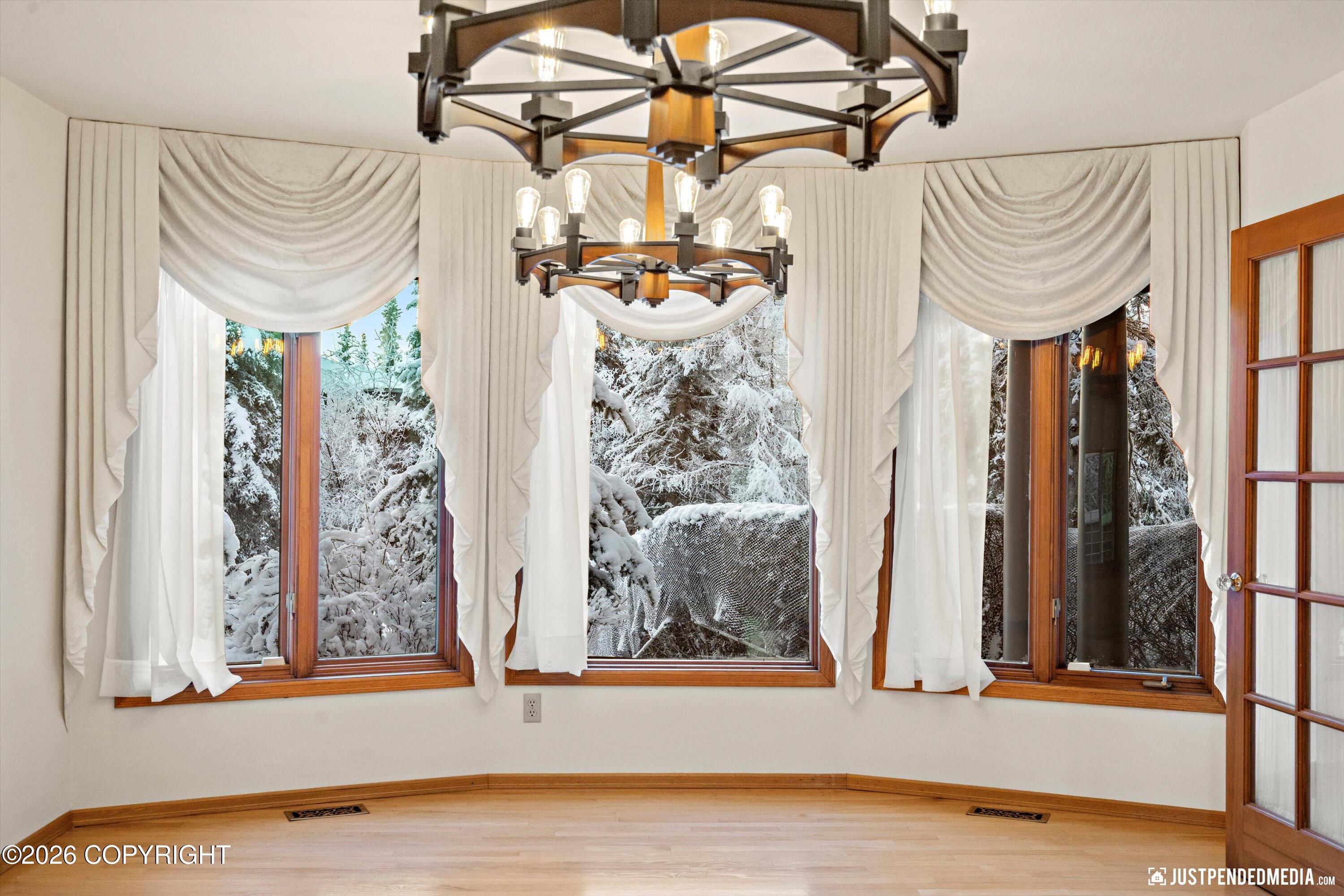 9400 Spring Hill Drive