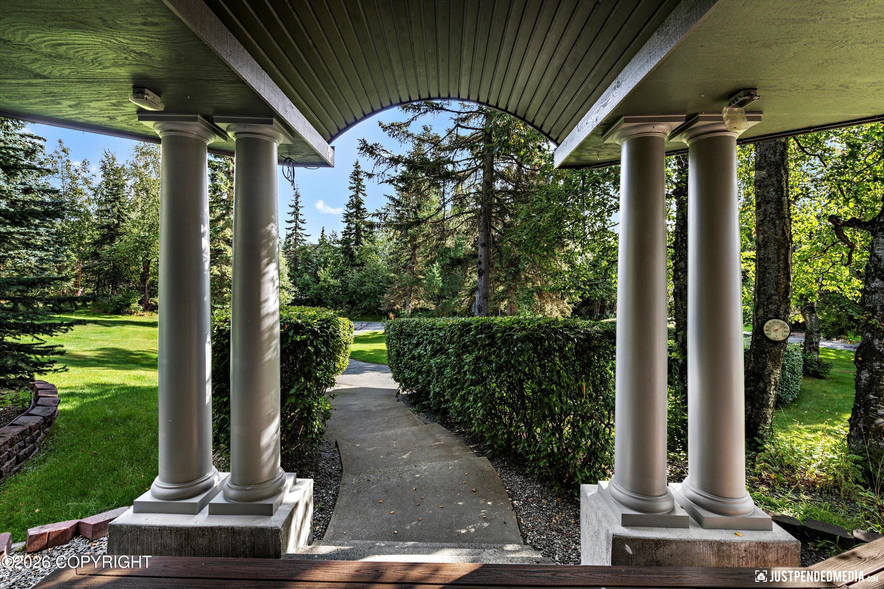 9400 Spring Hill Drive