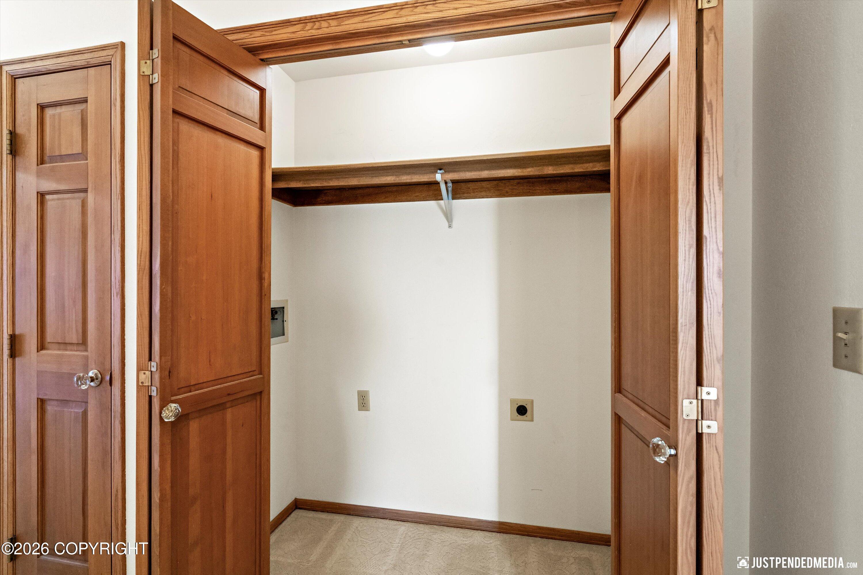 9400 Spring Hill Drive