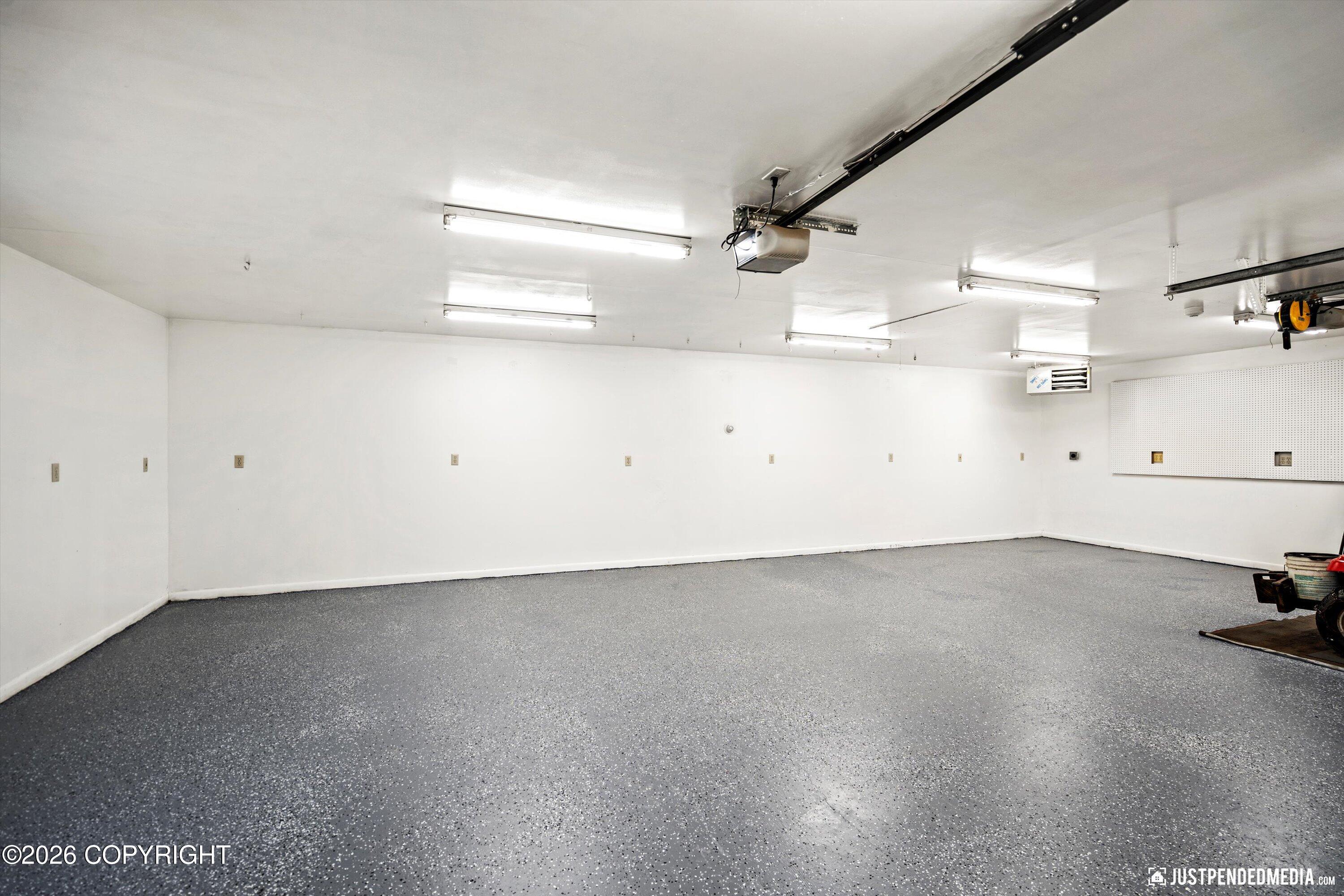 9400 Spring Hill Drive