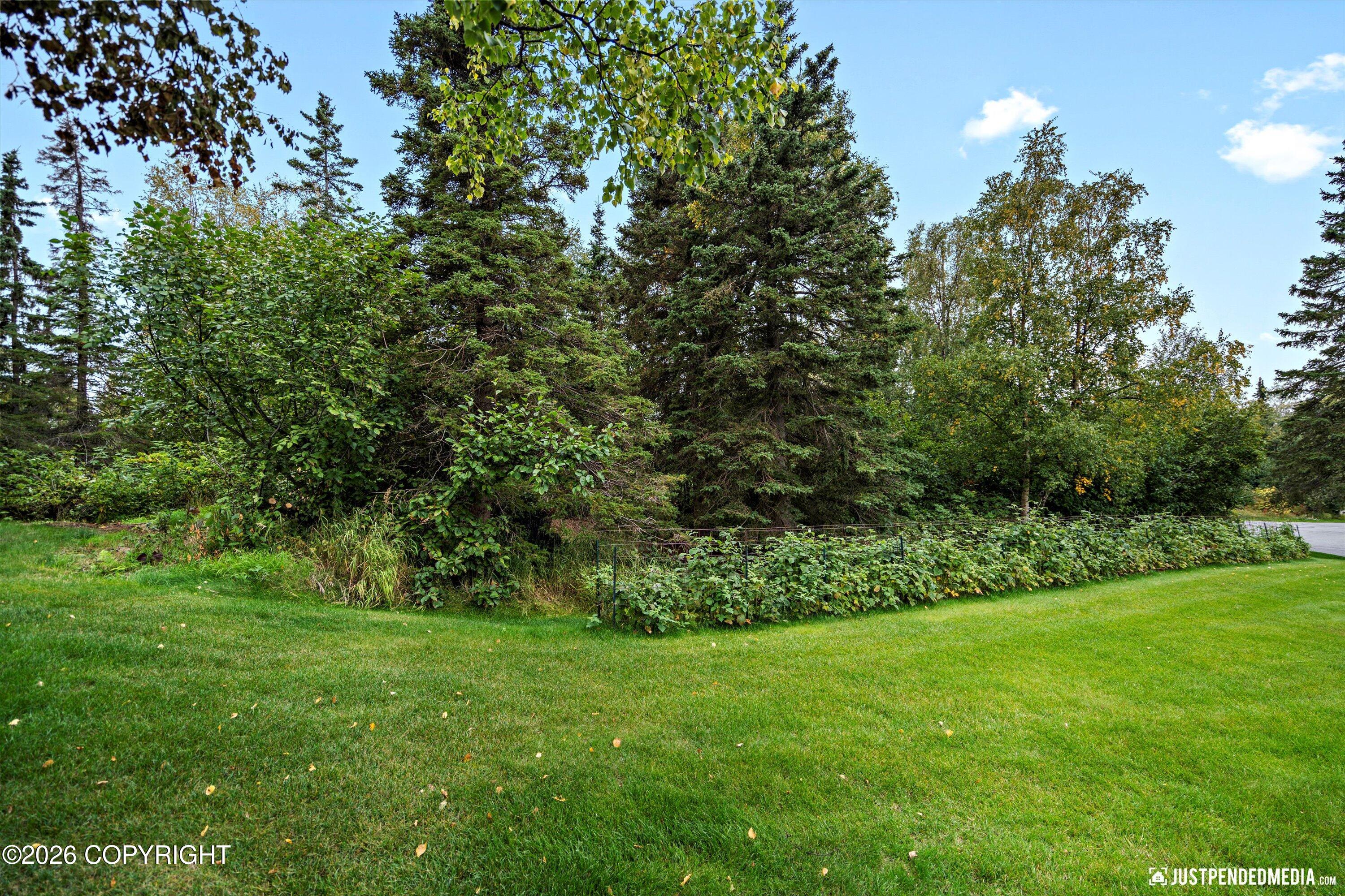 9400 Spring Hill Drive