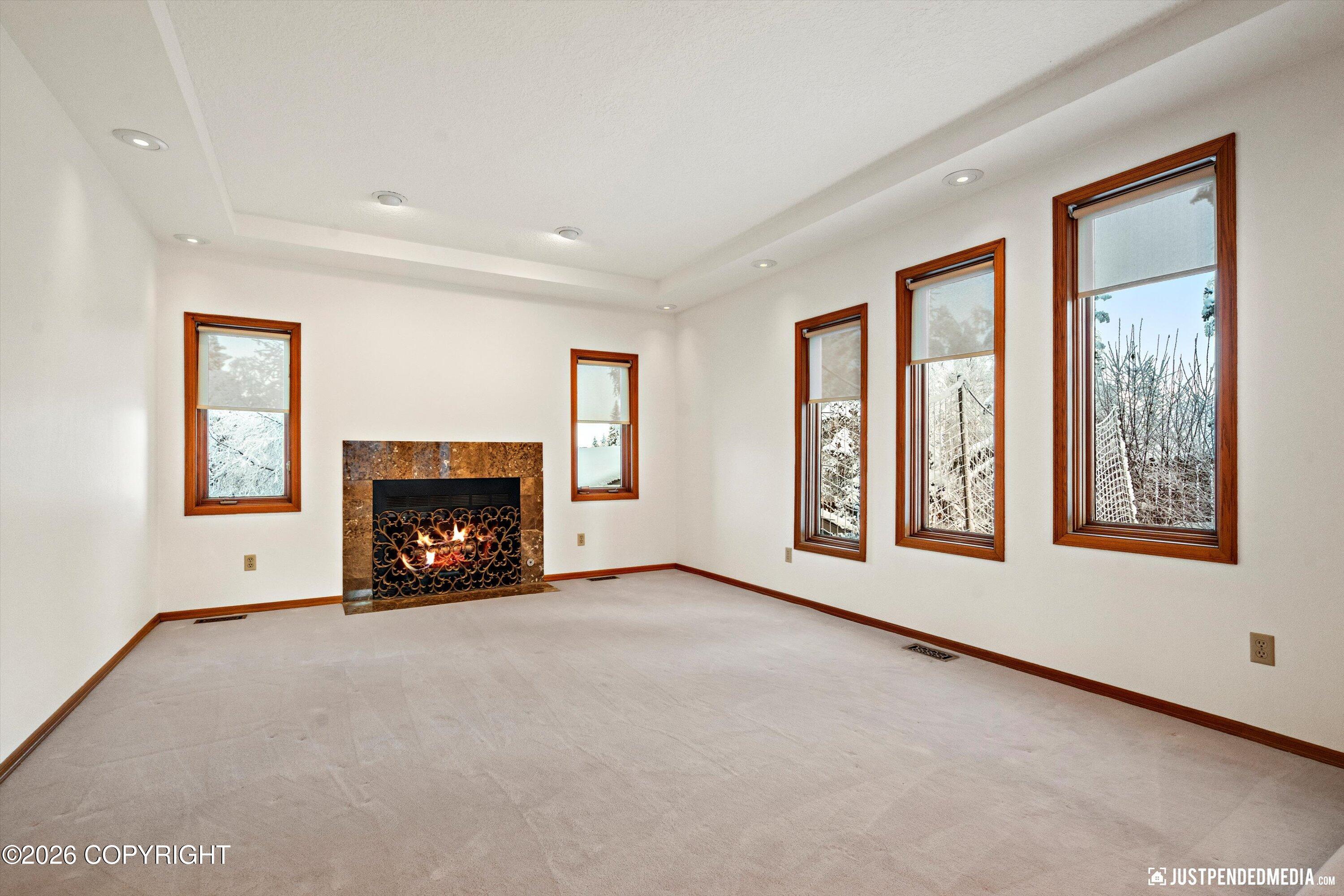 9400 Spring Hill Drive