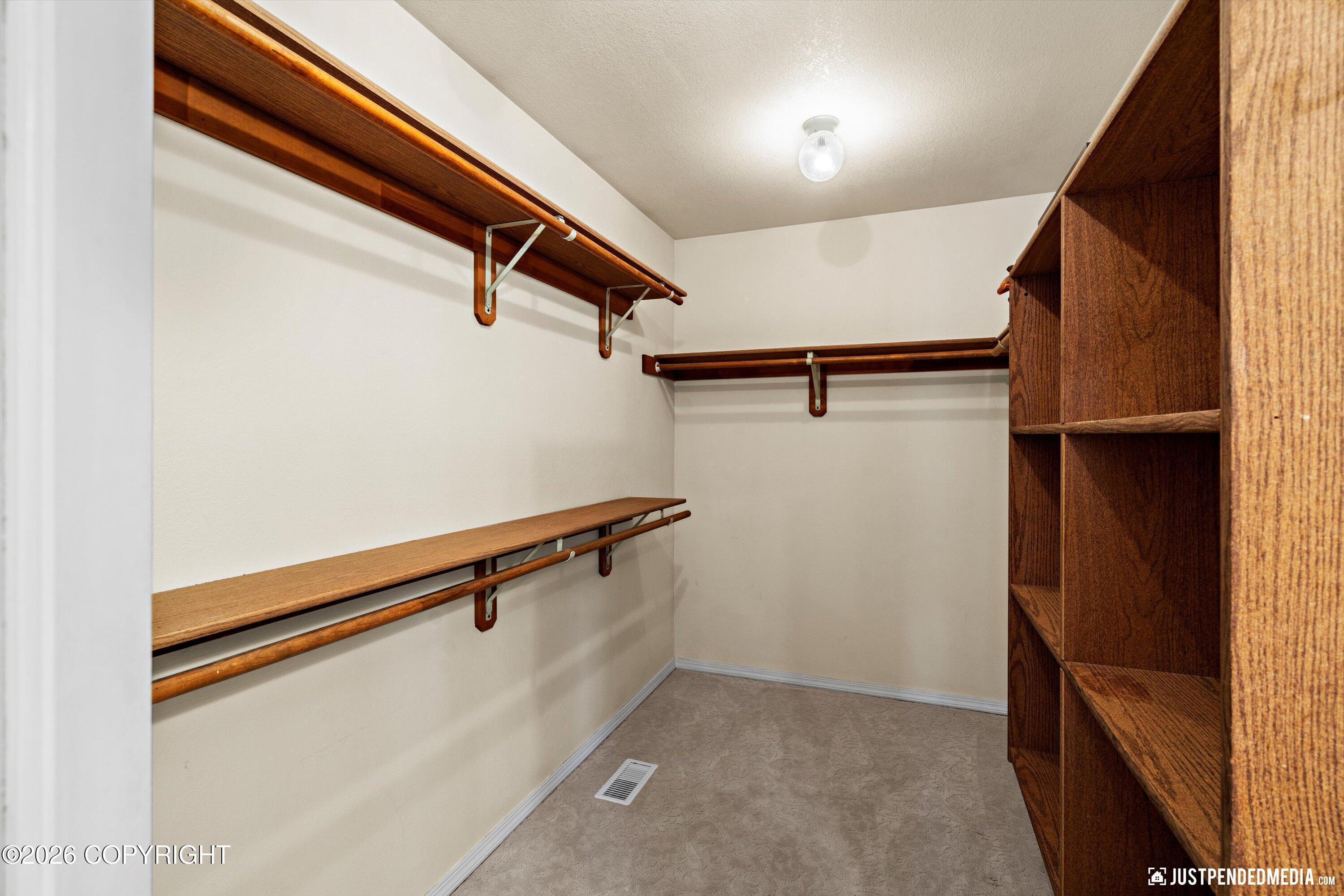 9400 Spring Hill Drive