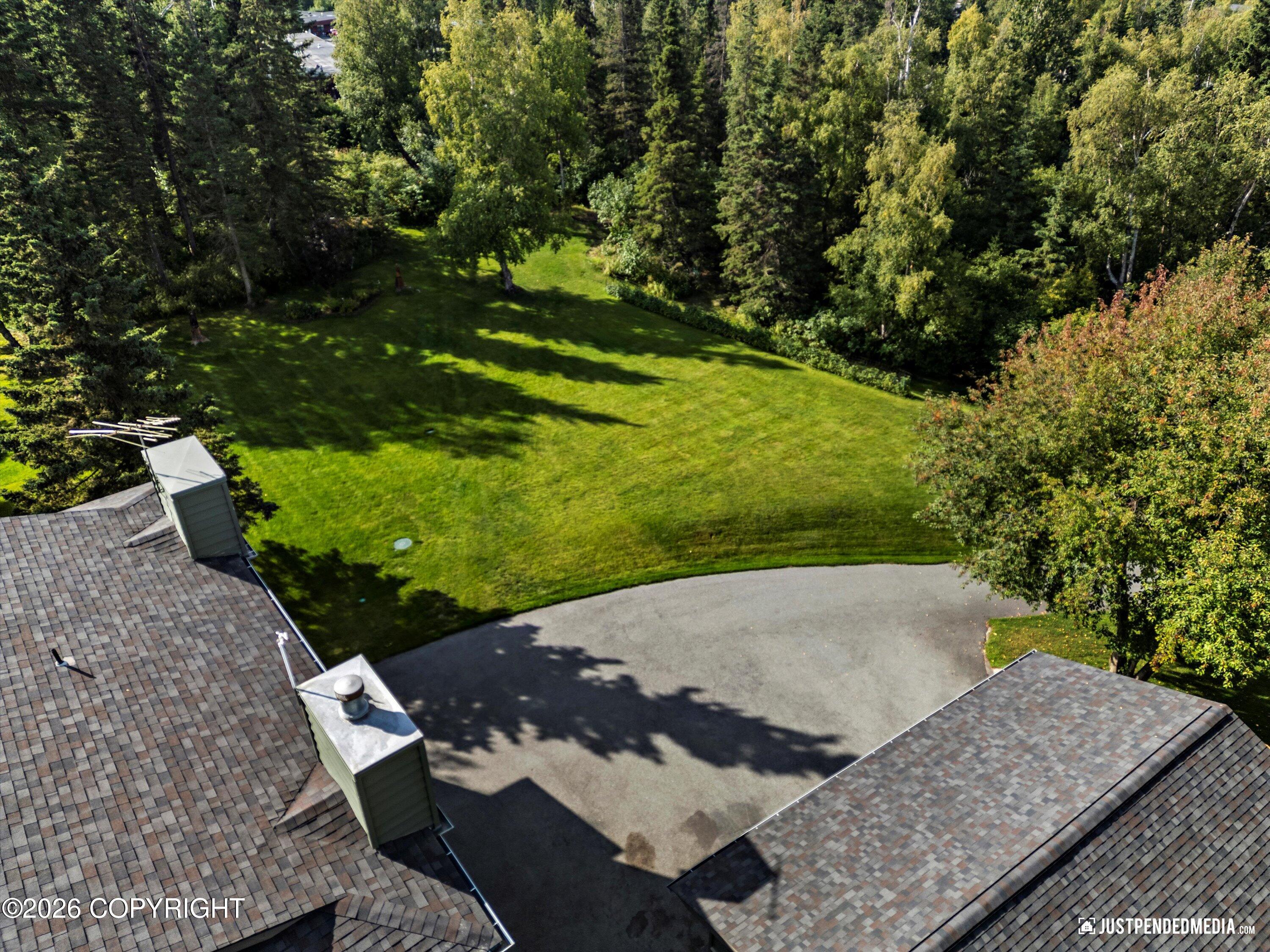 9400 Spring Hill Drive