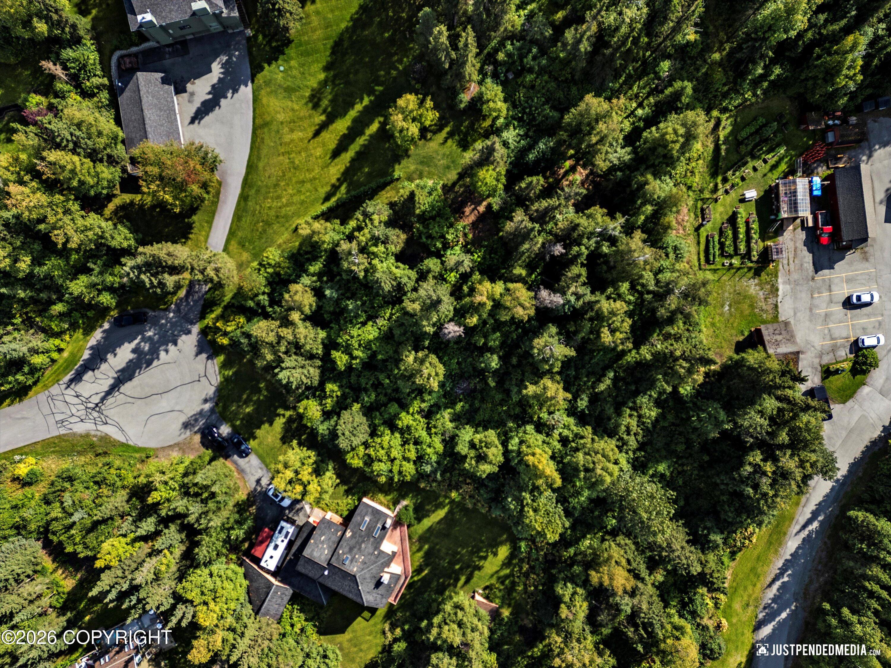 9400 Spring Hill Drive