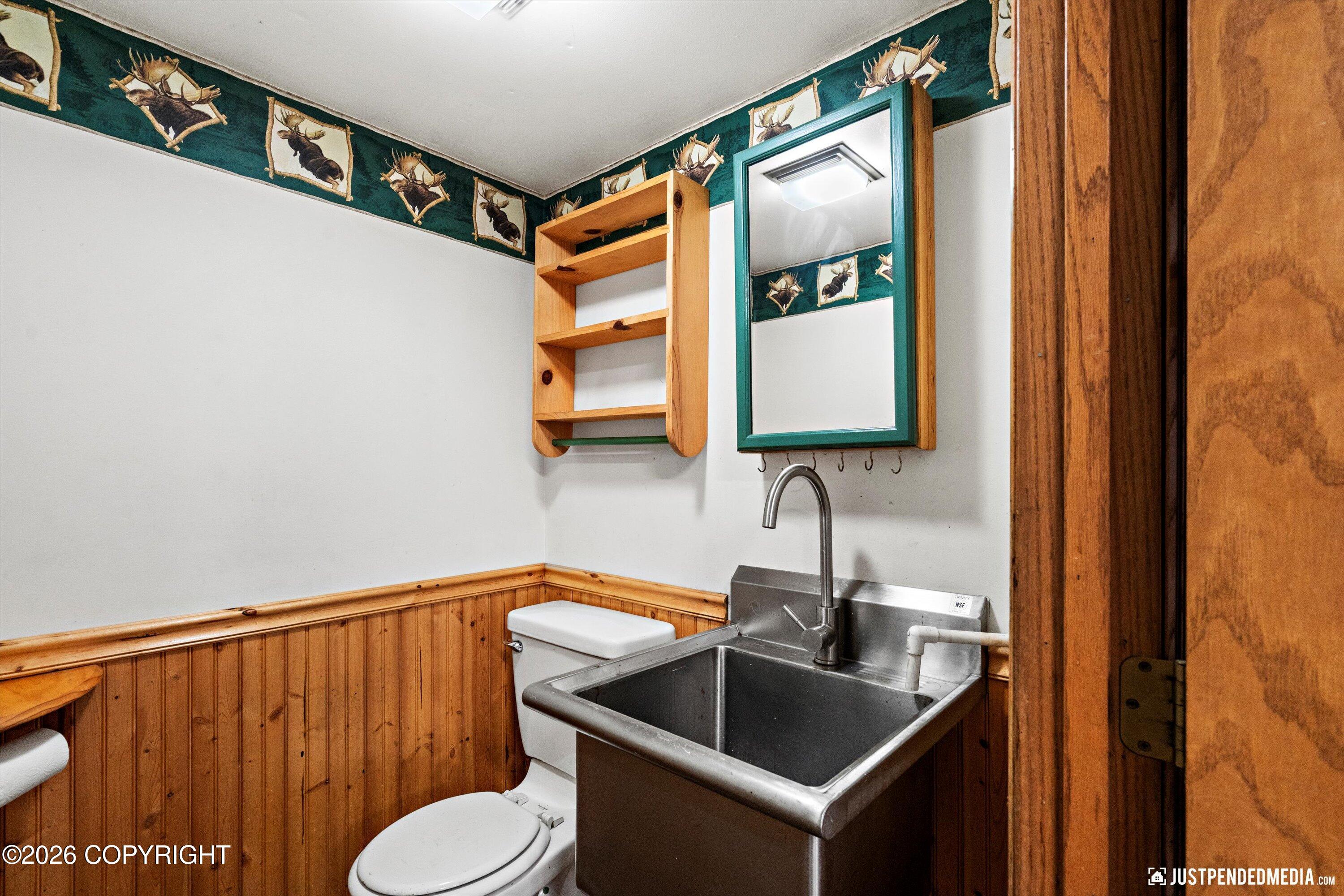 9400 Spring Hill Drive