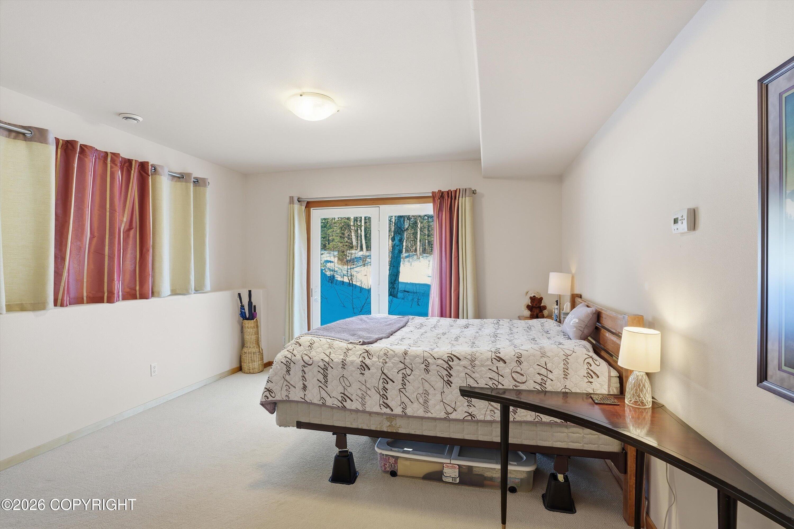 8115 N Highlander Loop