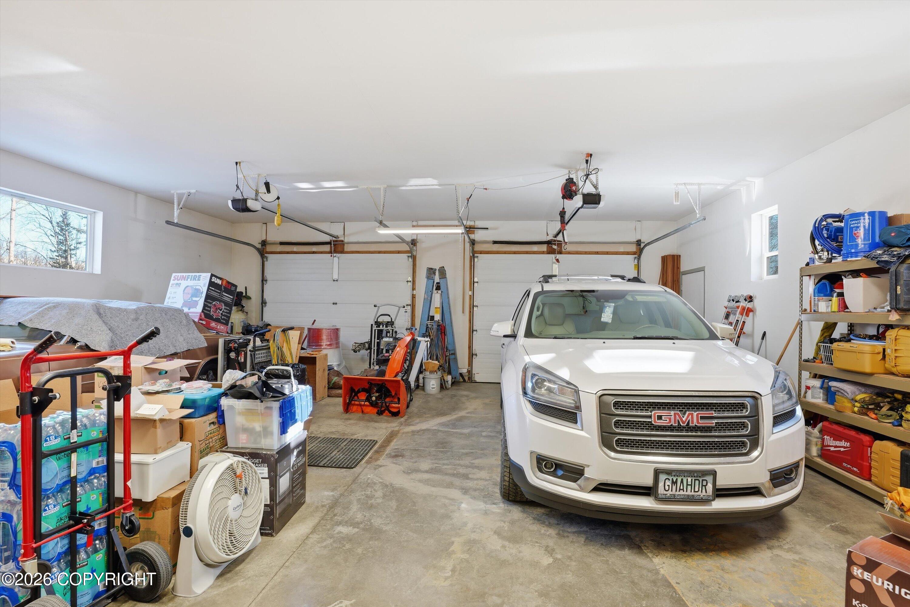 8115 N Highlander Loop