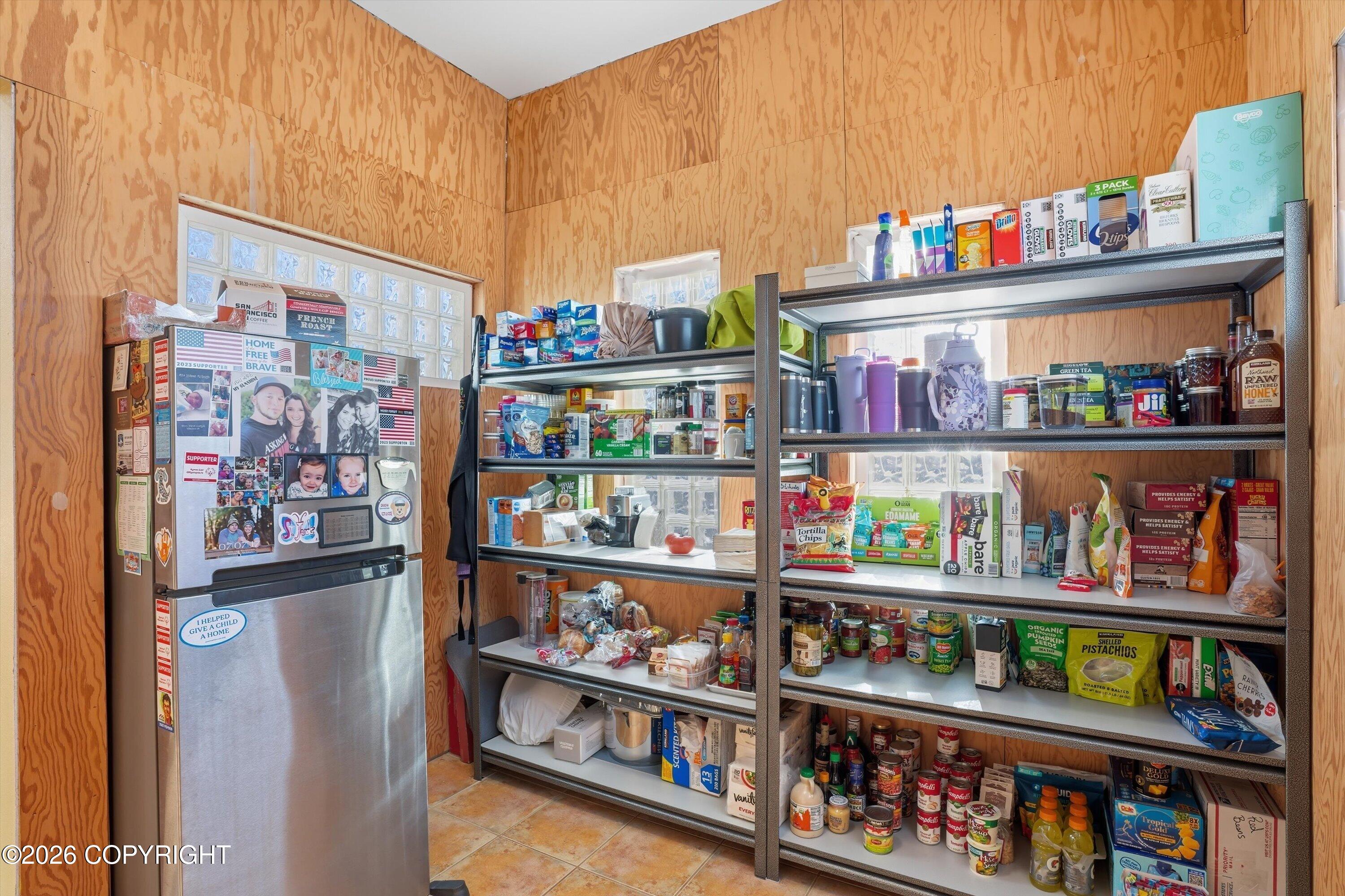 8115 N Highlander Loop