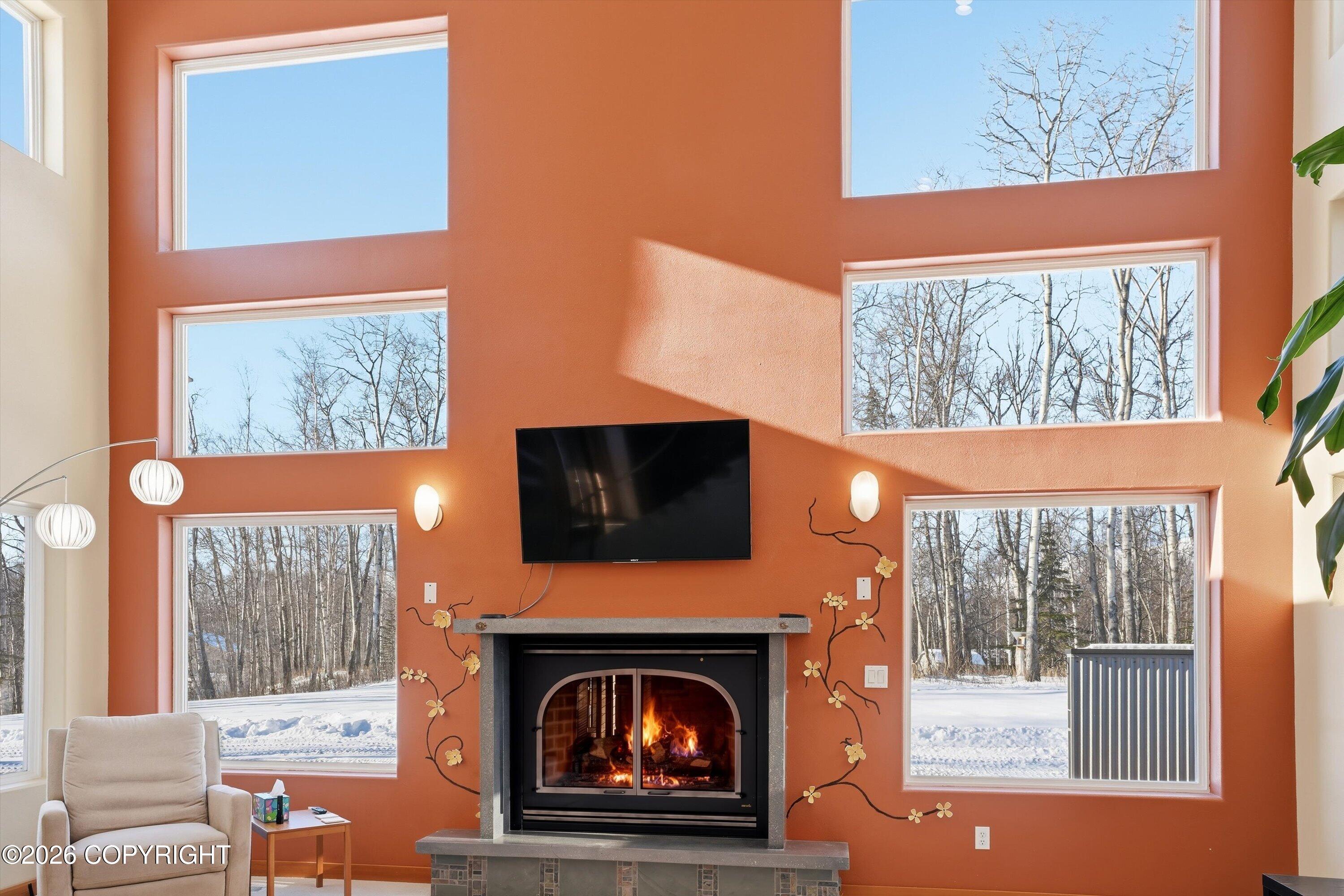 8115 N Highlander Loop