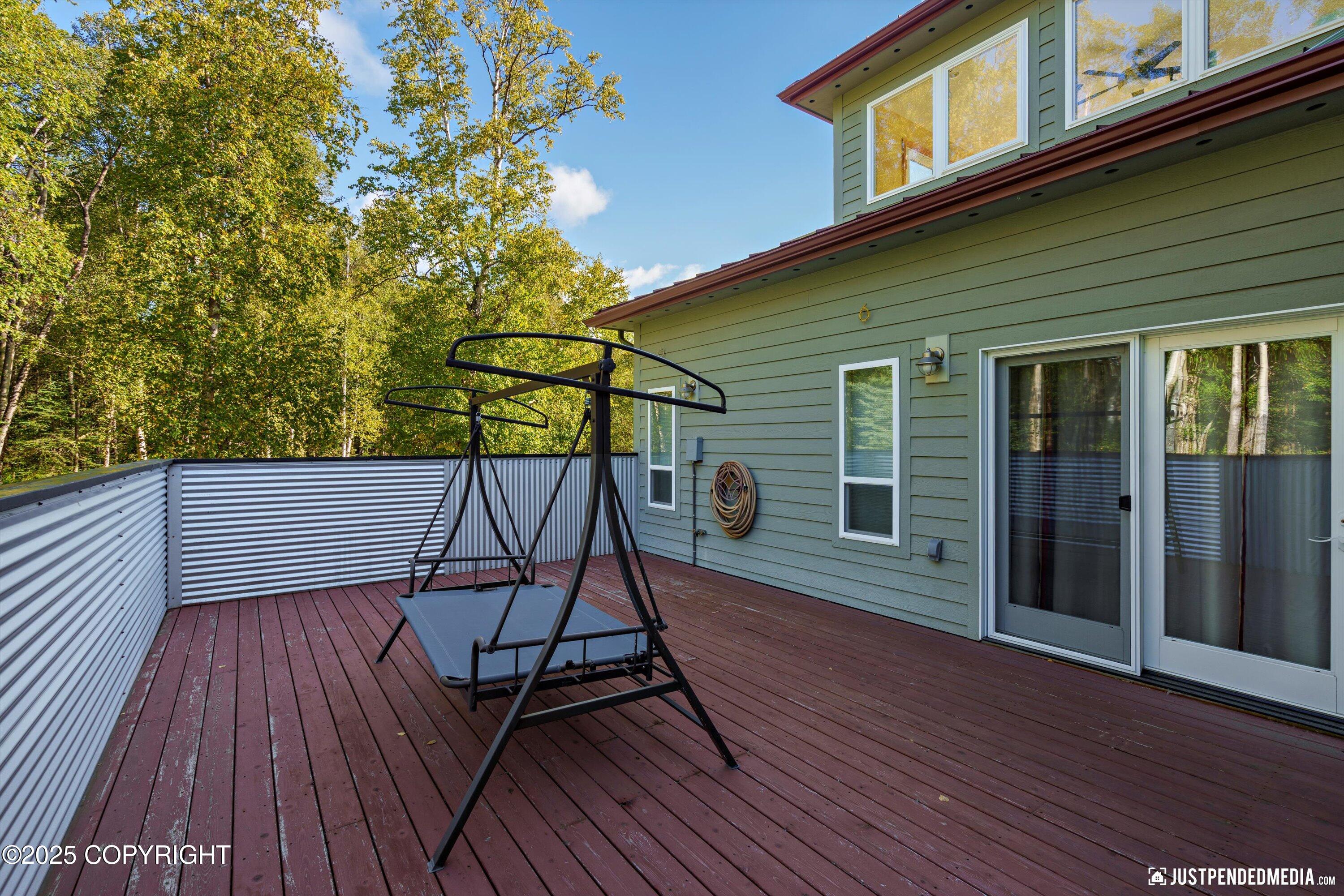 8115 N Highlander Loop