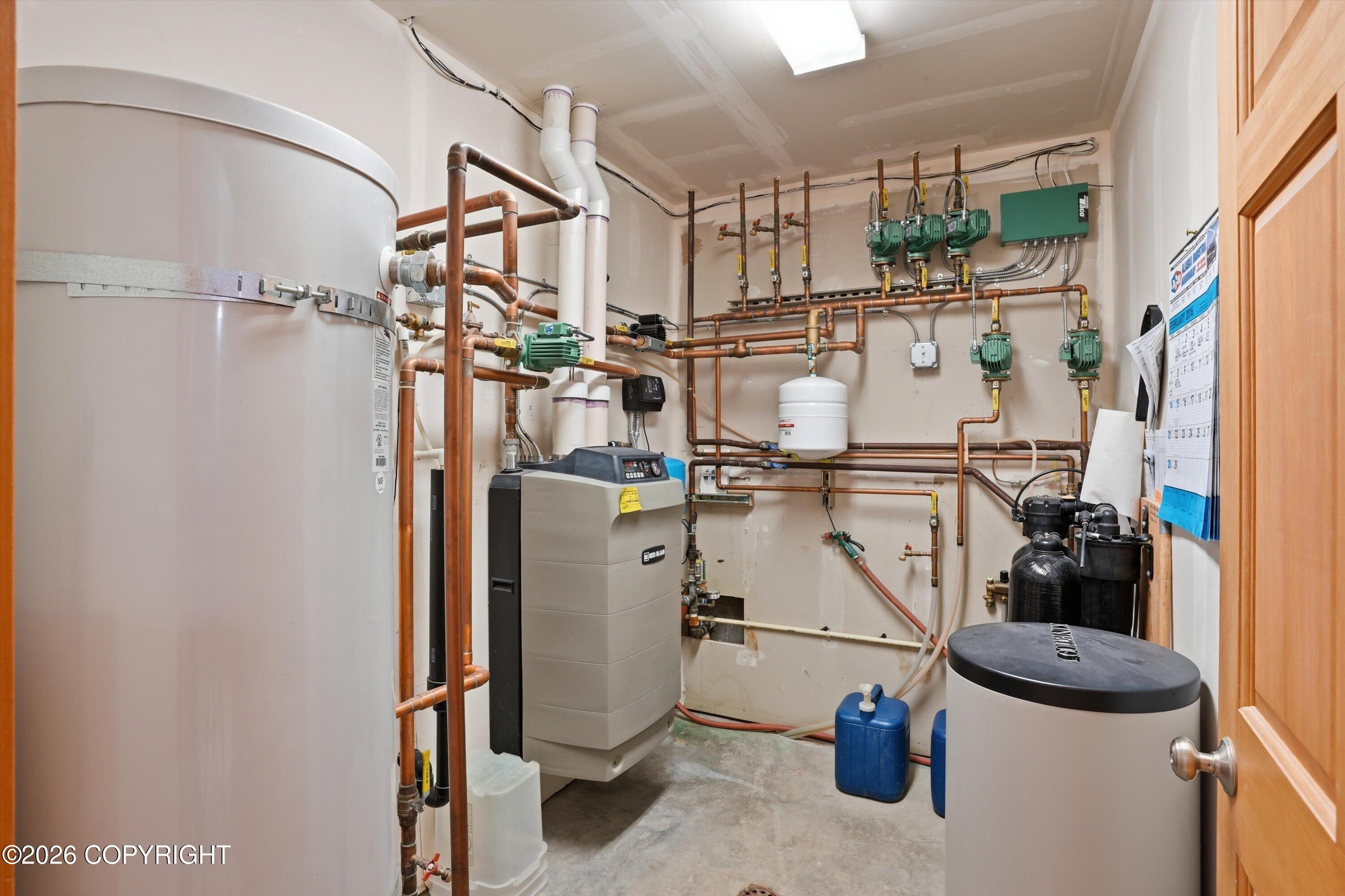 8115 N Highlander Loop