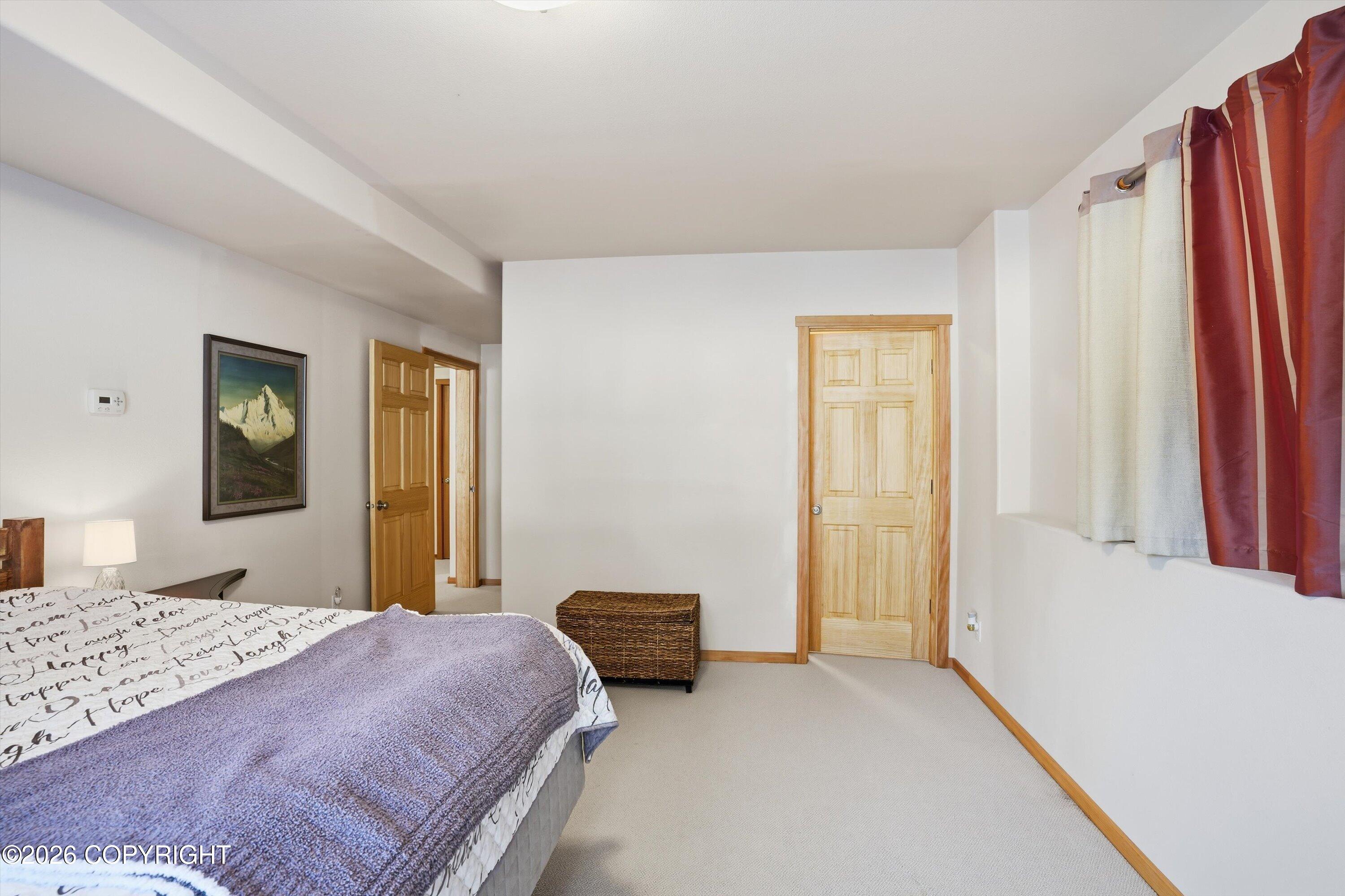 8115 N Highlander Loop