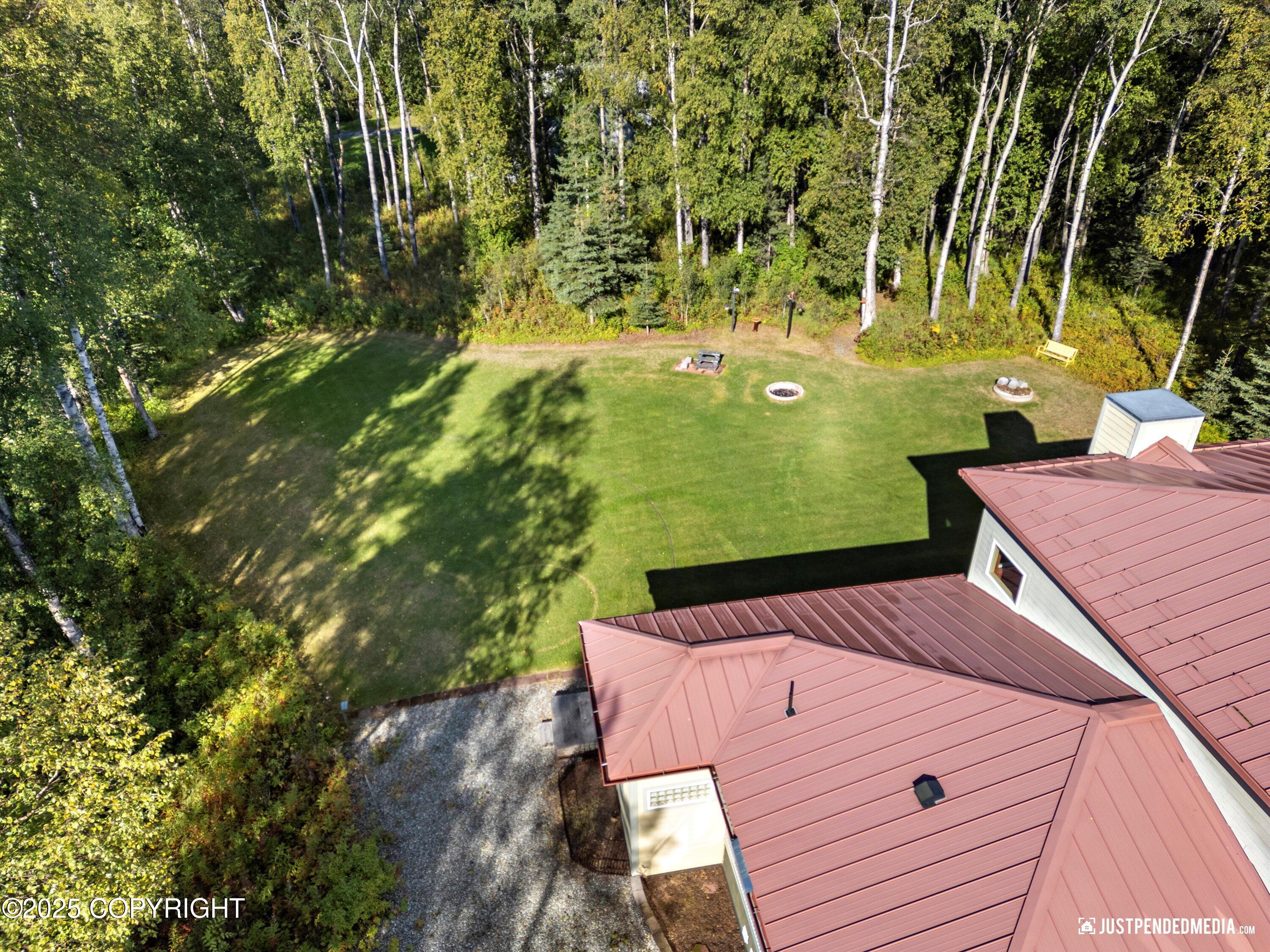 8115 N Highlander Loop