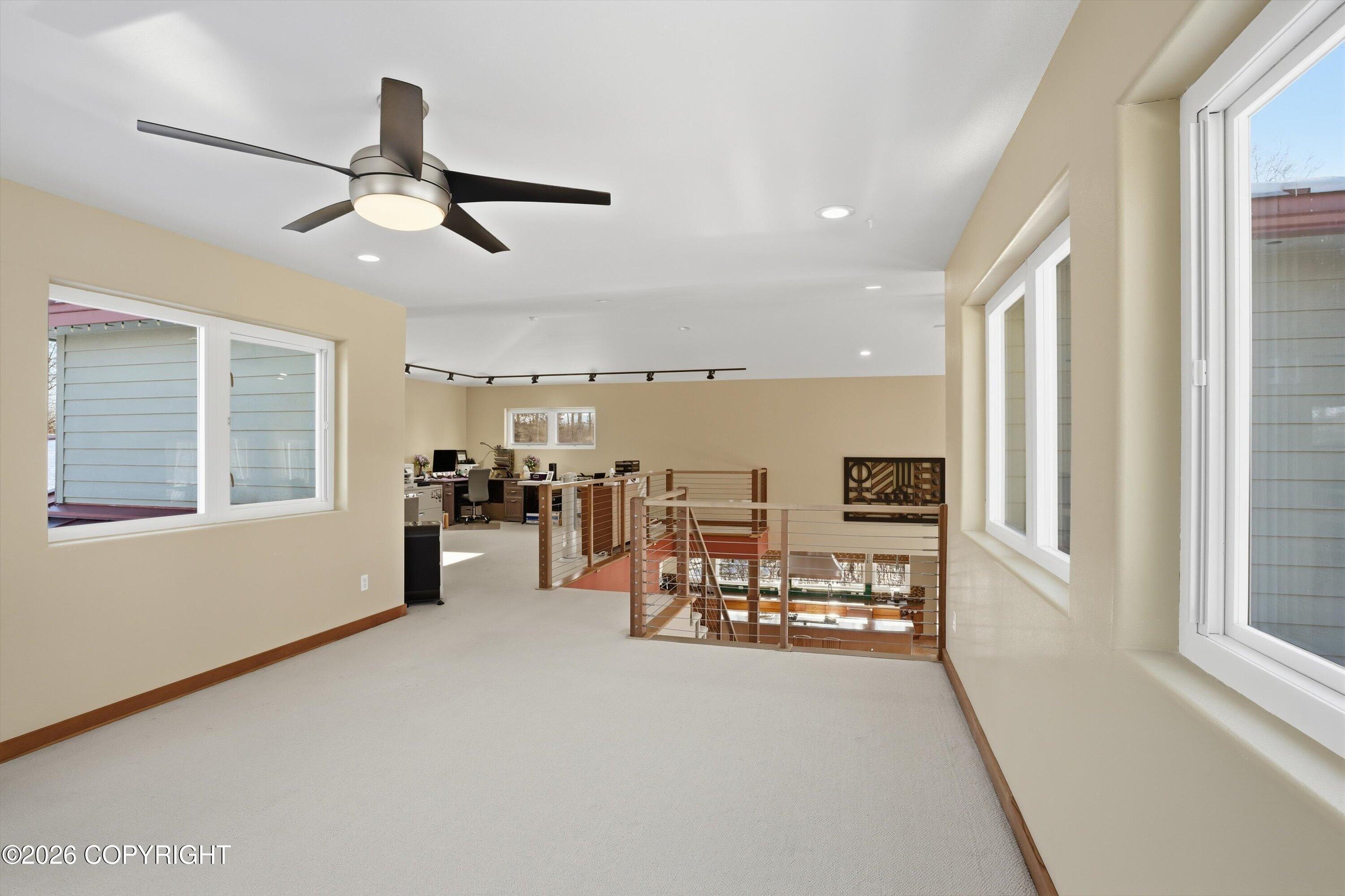 8115 N Highlander Loop